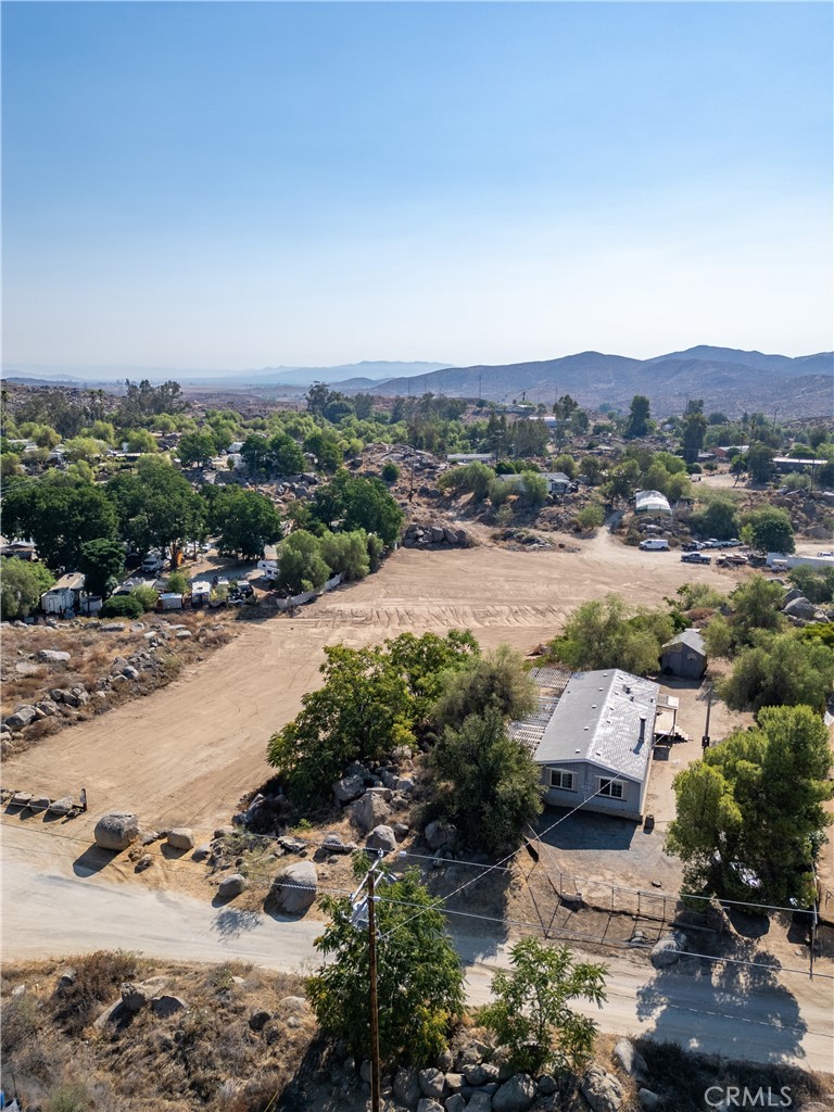 Perris, California, 92570, United States, 3 Bedrooms Bedrooms, ,2 BathroomsBathrooms,Residential,For Sale,1922815