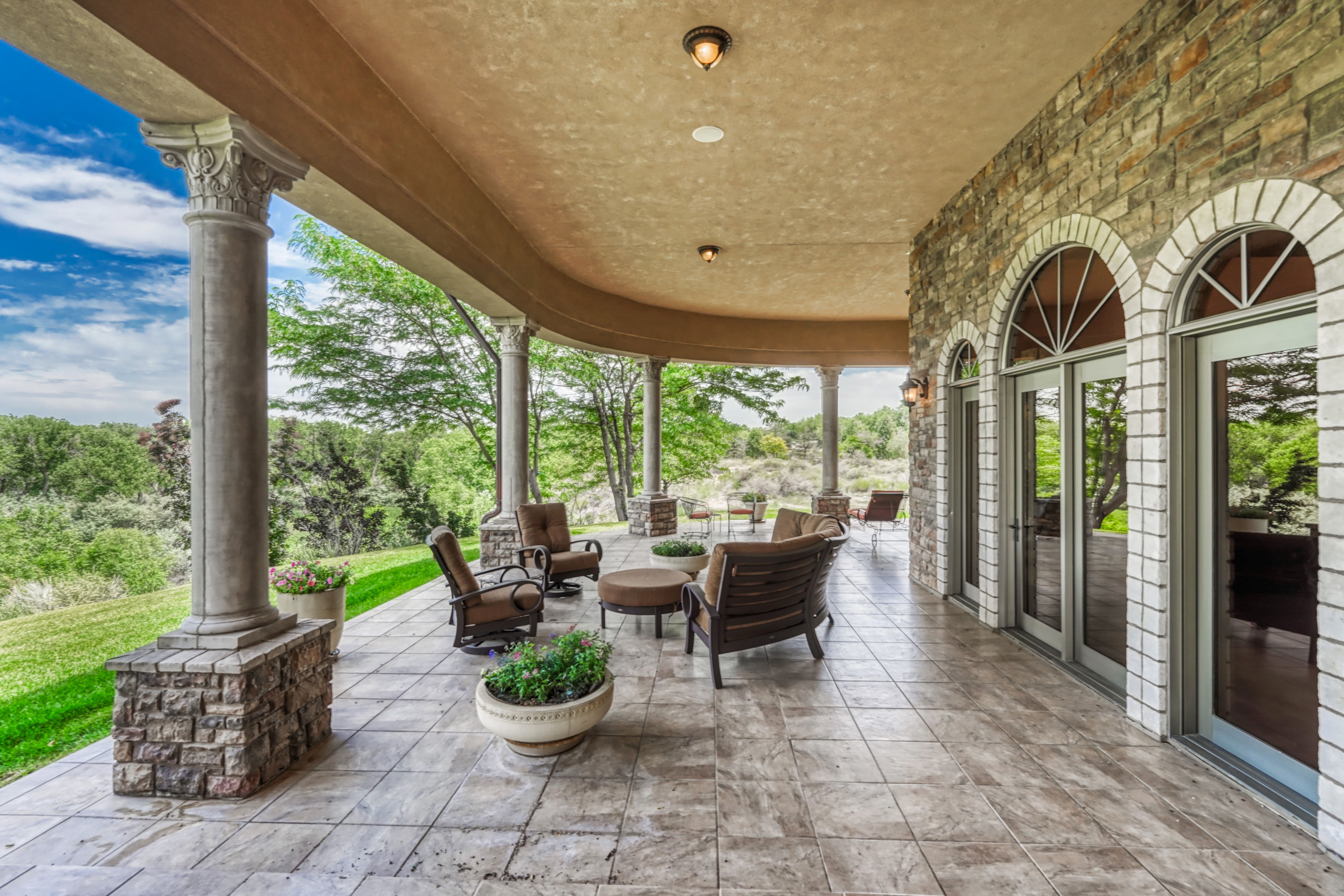  Extraordinary Estate on Pueblo