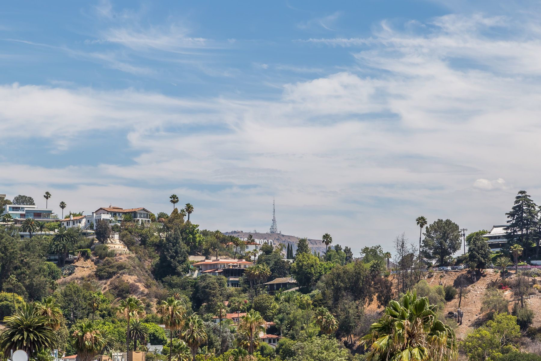  7135 Hollywood BLVD - 物件實景
