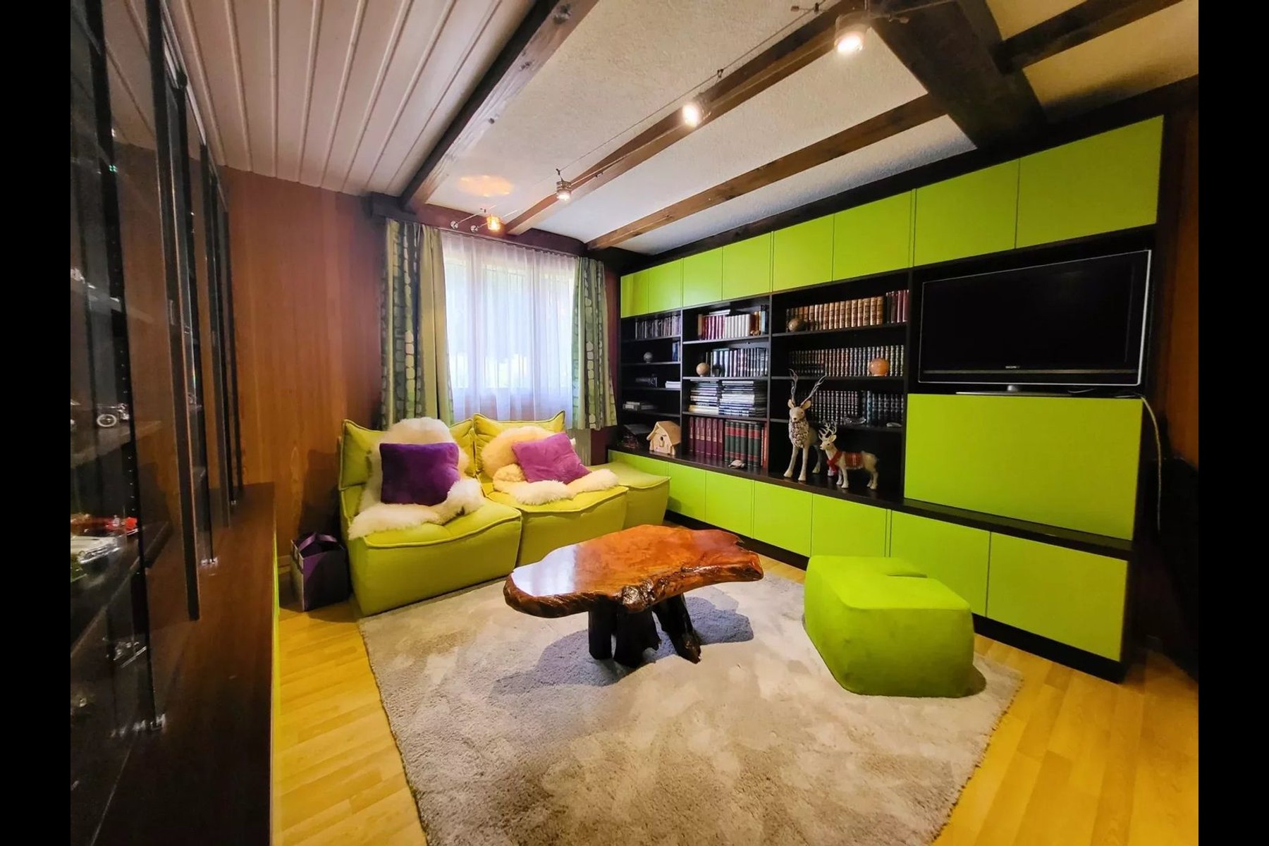  Spacious, perfectly maintained 6.5-room chalet with garden - 物件實景