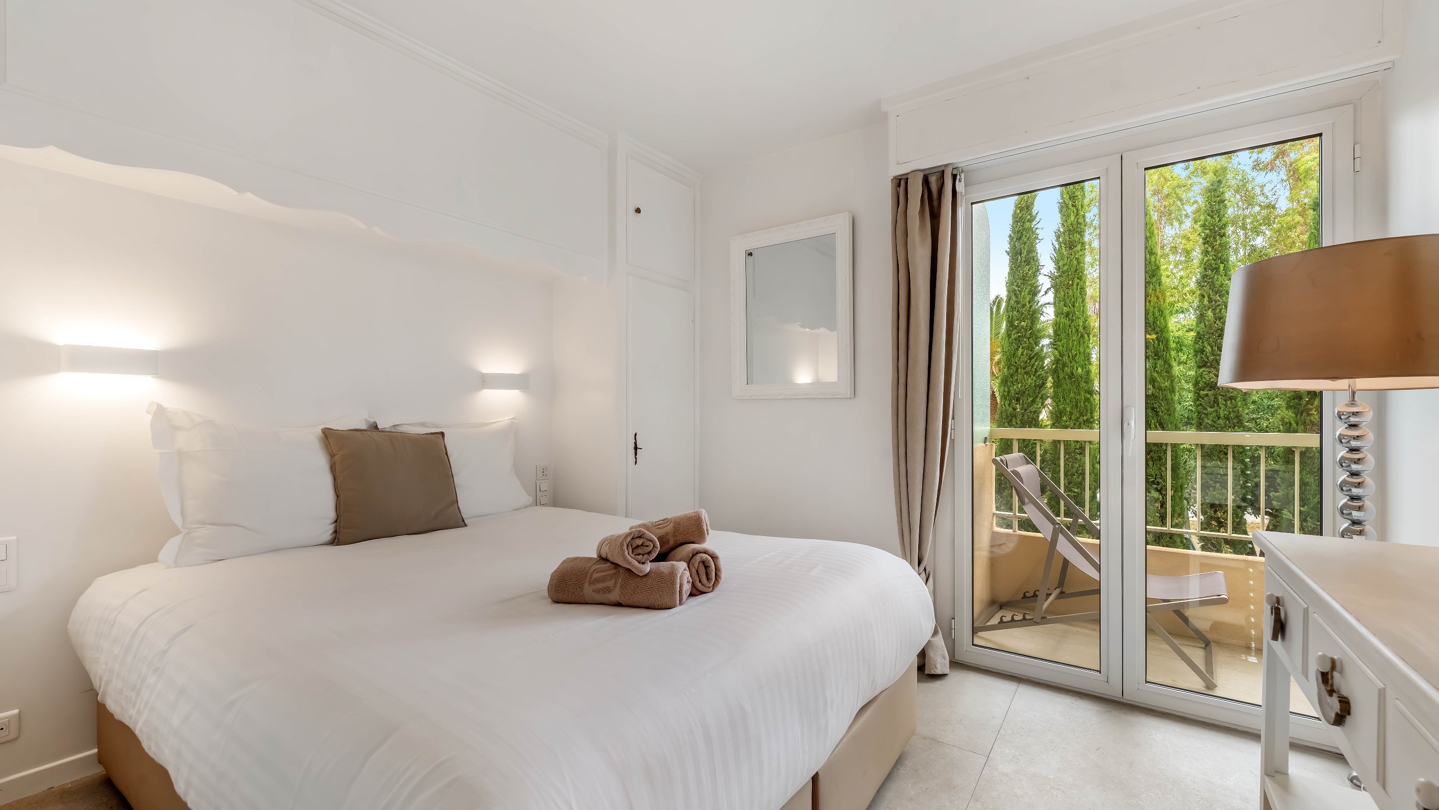  Waterfront 3 bedrooms apartment with private beach access near Saint-Tropez vil… - 物件實景
