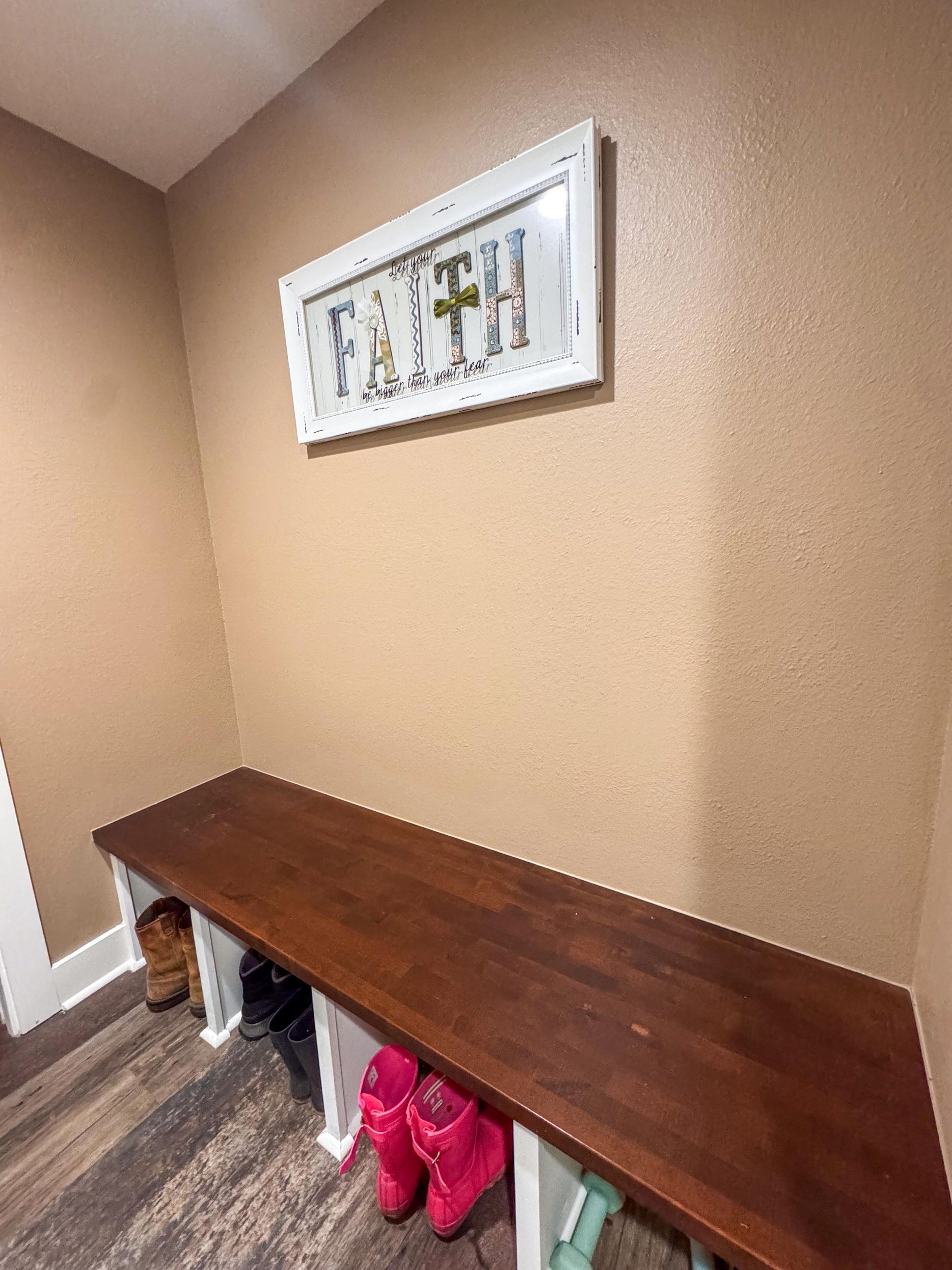 Douglassville, Texas, 75560, United States, 4 Bedrooms Bedrooms, ,3 BathroomsBathrooms,Residential,For Sale,1914297