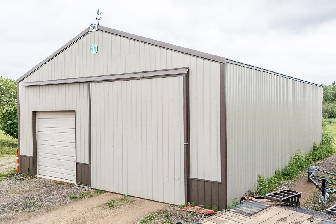 Manawa, Wisconsin, 54949-0000, United States, 2 Bedrooms Bedrooms, ,2 BathroomsBathrooms,Residential,For Sale,1935500