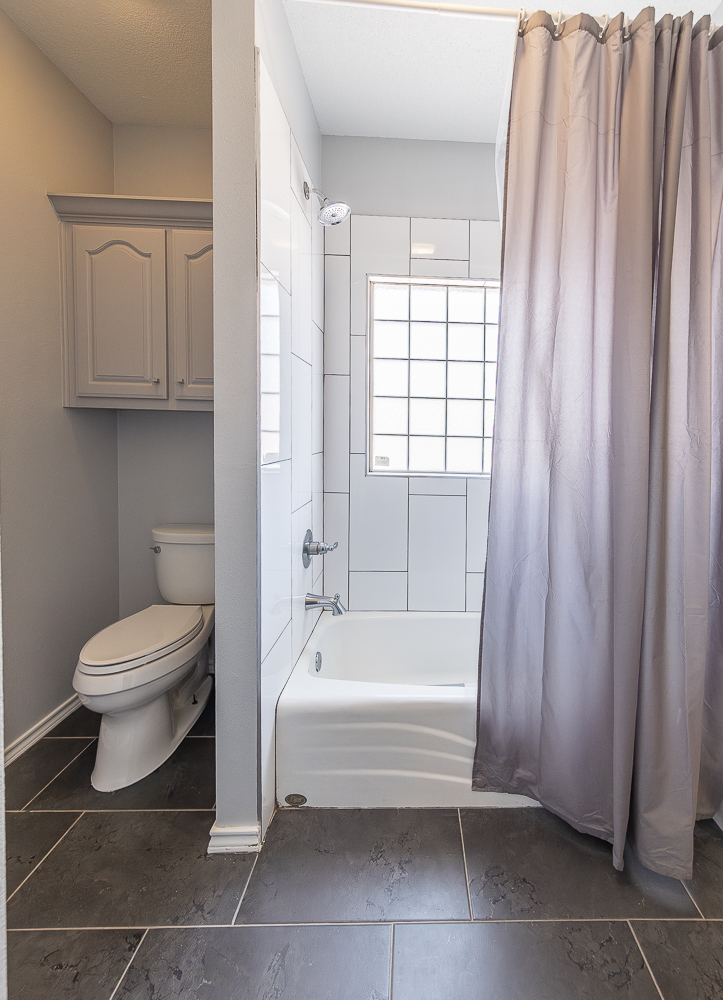 Lubbock, Texas, 79407, United States, 4 Bedrooms Bedrooms, ,4 BathroomsBathrooms,Residential,For Sale,1901275