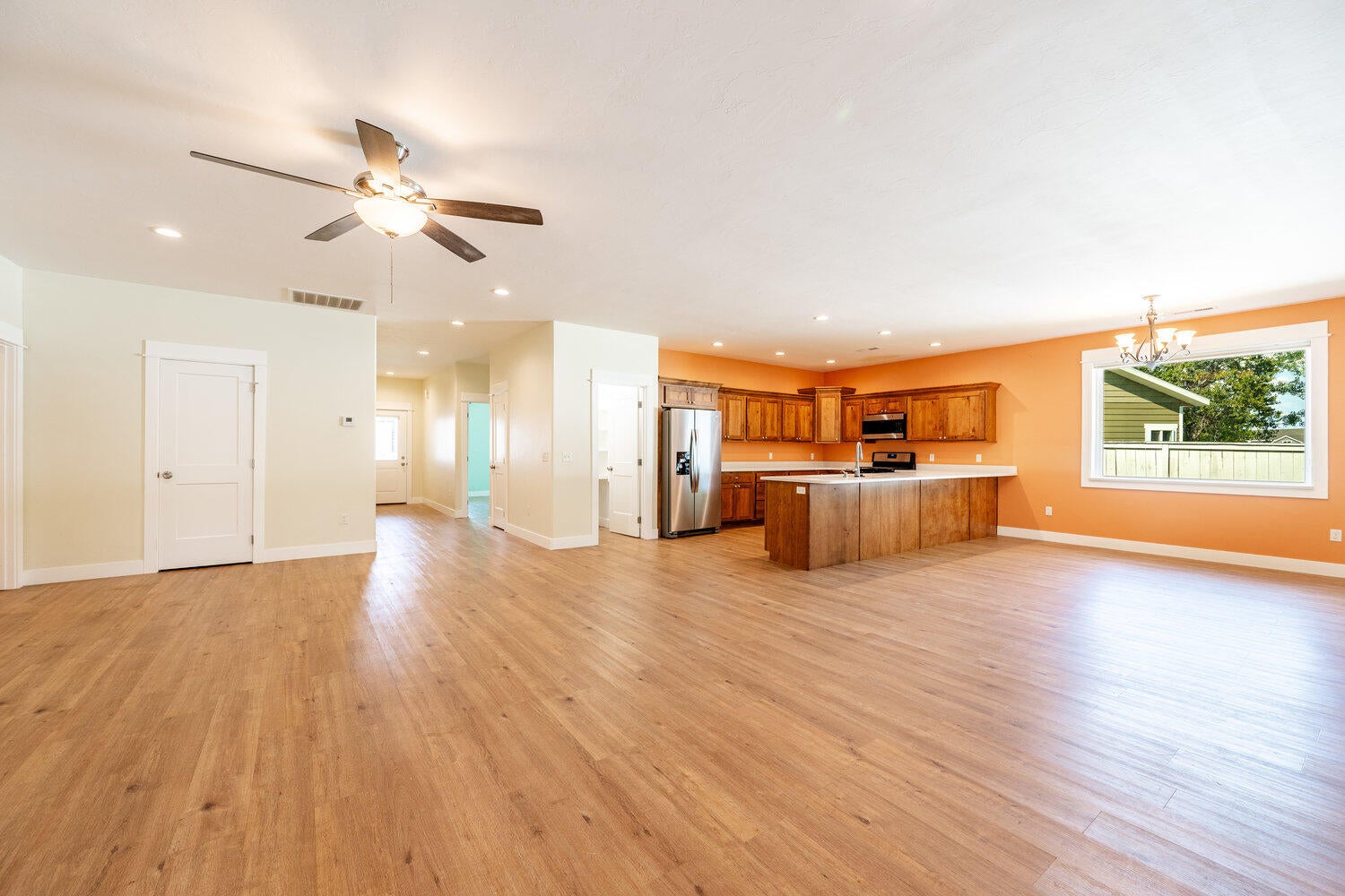 Sheridan, Wyoming, 82801, United States, 4 Bedrooms Bedrooms, ,3 BathroomsBathrooms,Residential,For Sale,1978363