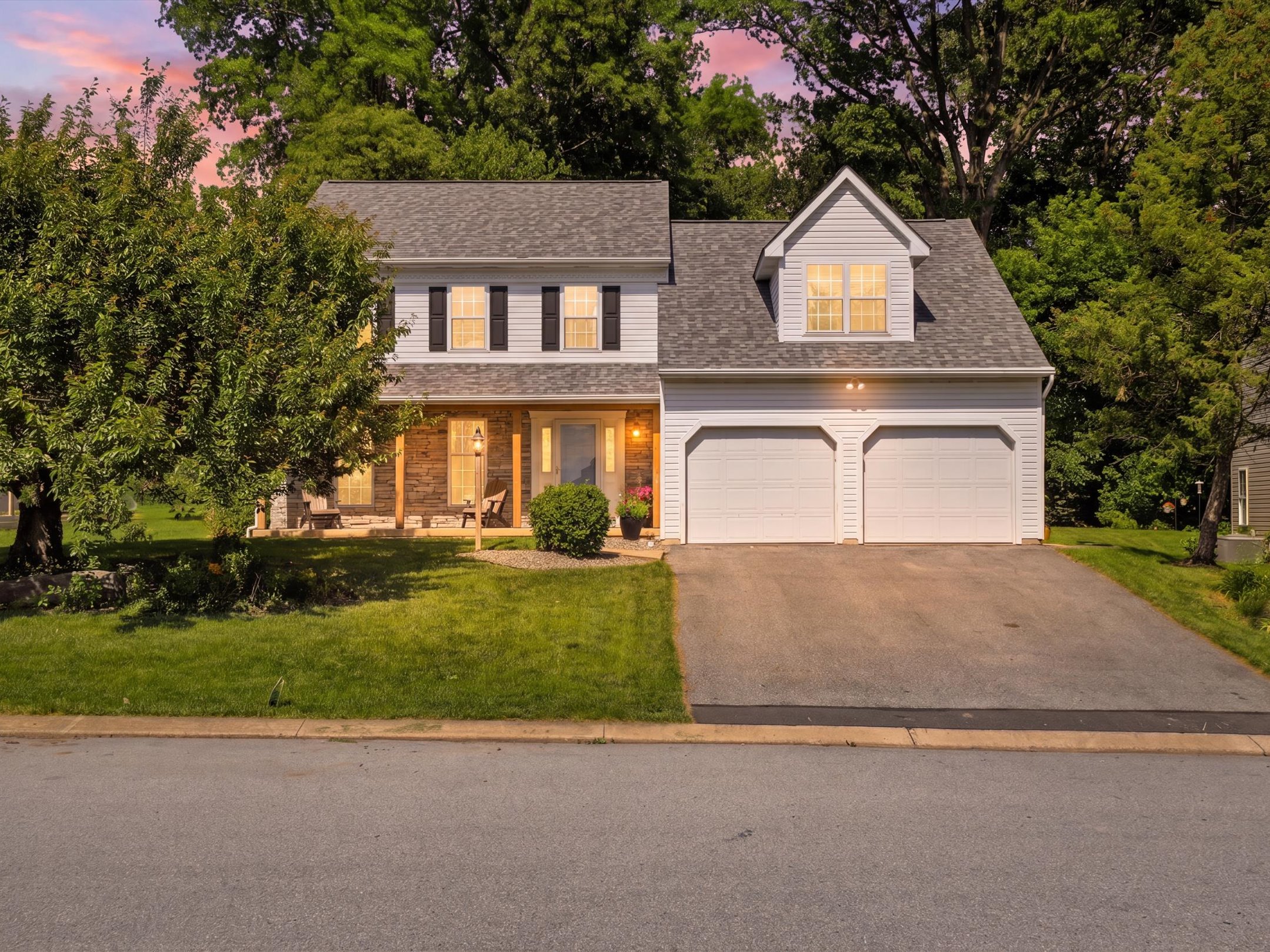 216 Juniper Dr - 物件實景