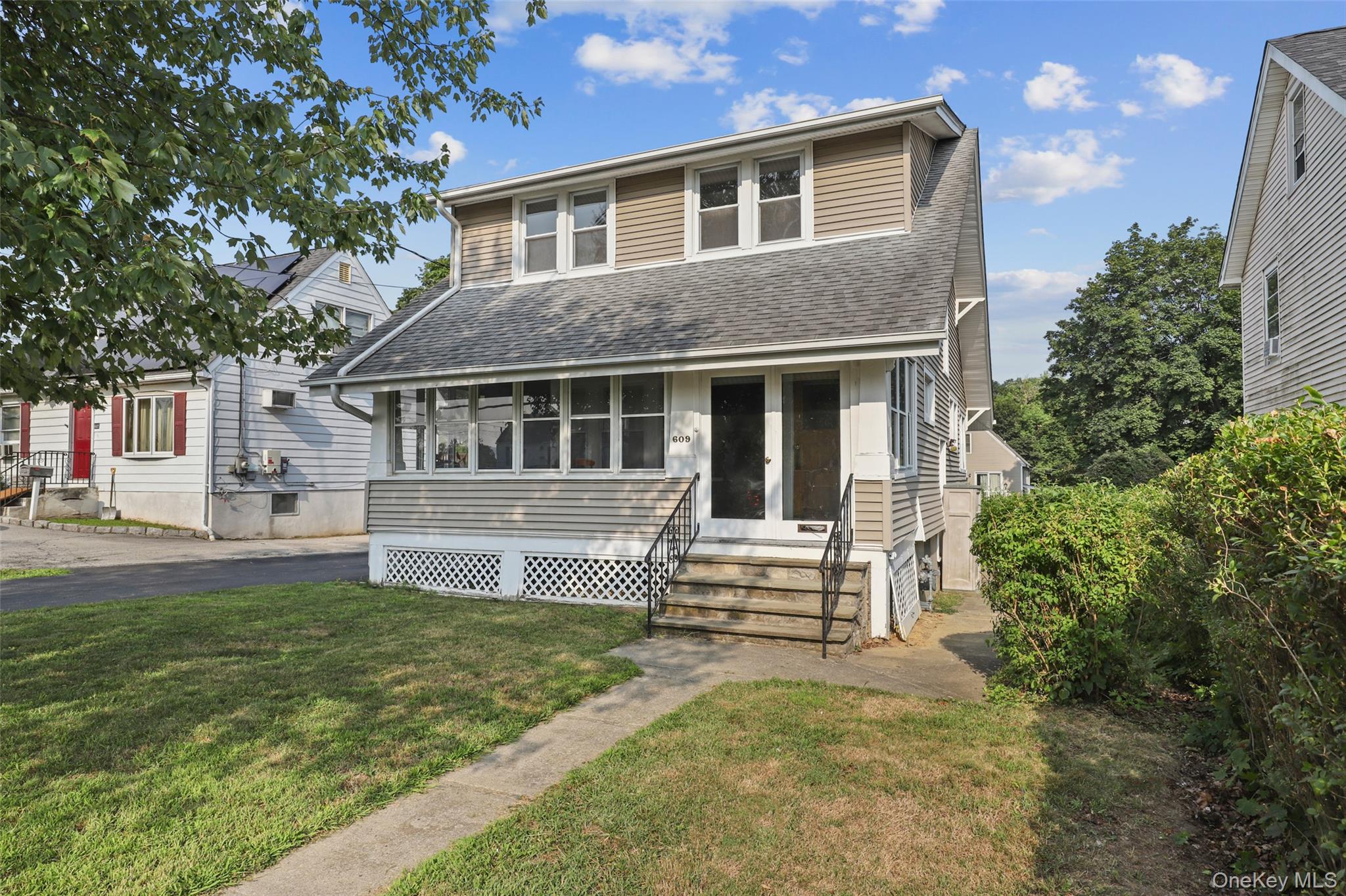 Peekskill, New York, 10566, United States, 3 Bedrooms Bedrooms, ,1 BathroomBathrooms,Residential,For Sale,1928335