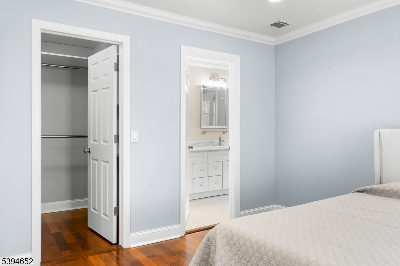 Warren Twp., New Jersey, 07059, United States, 4 Bedrooms Bedrooms, ,4 BathroomsBathrooms,Residential,For Sale,1988367