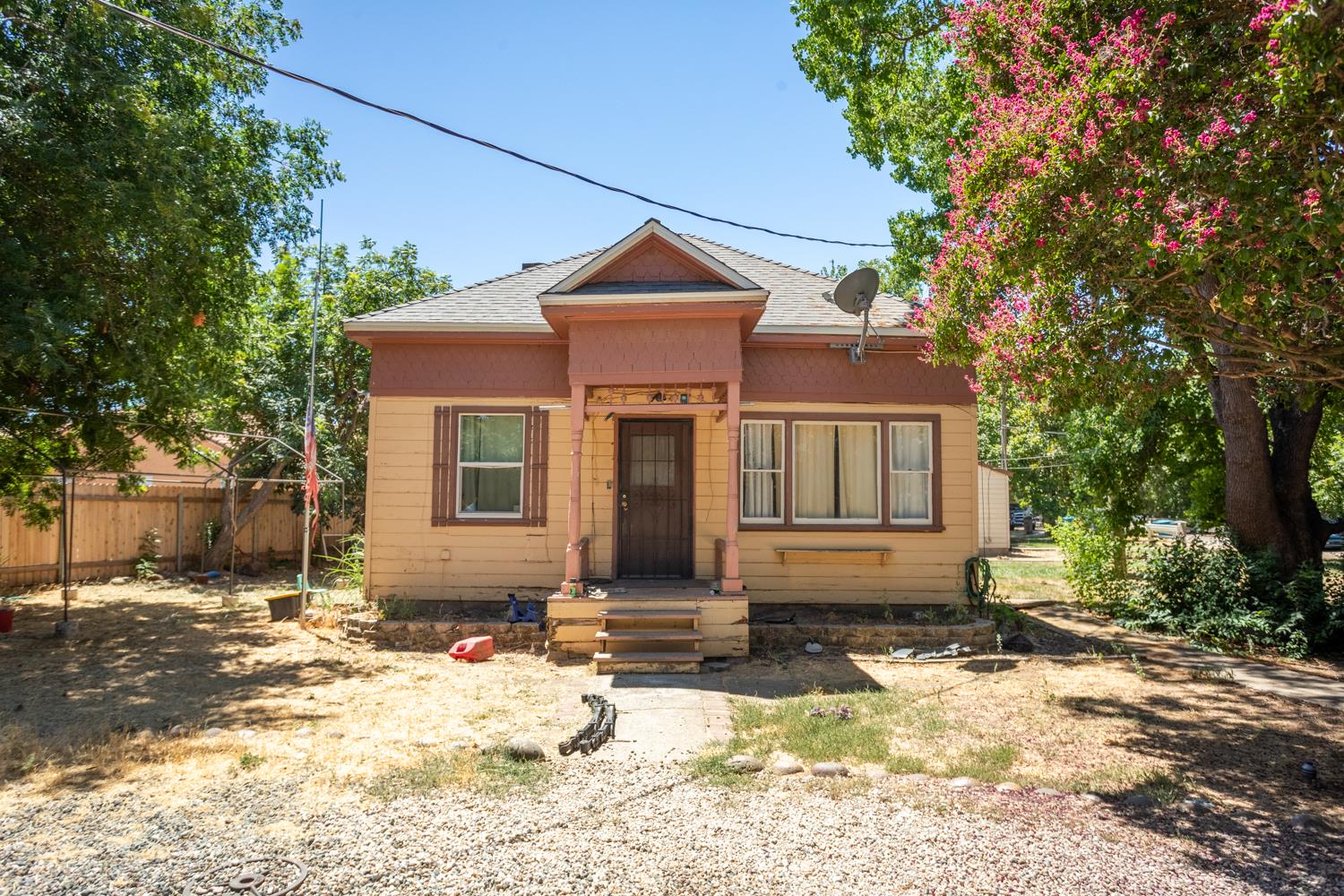 Yuba City, California, 95991-6934, United States, 6 Bedrooms Bedrooms, ,4 BathroomsBathrooms,Residential,For Sale,1849016