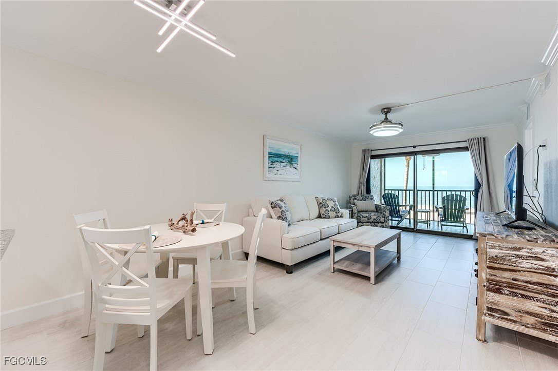 Fort Myers Beach, Florida, 33931, United States, 2 Bedrooms Bedrooms, ,2 BathroomsBathrooms,Residential,For Sale,1987327