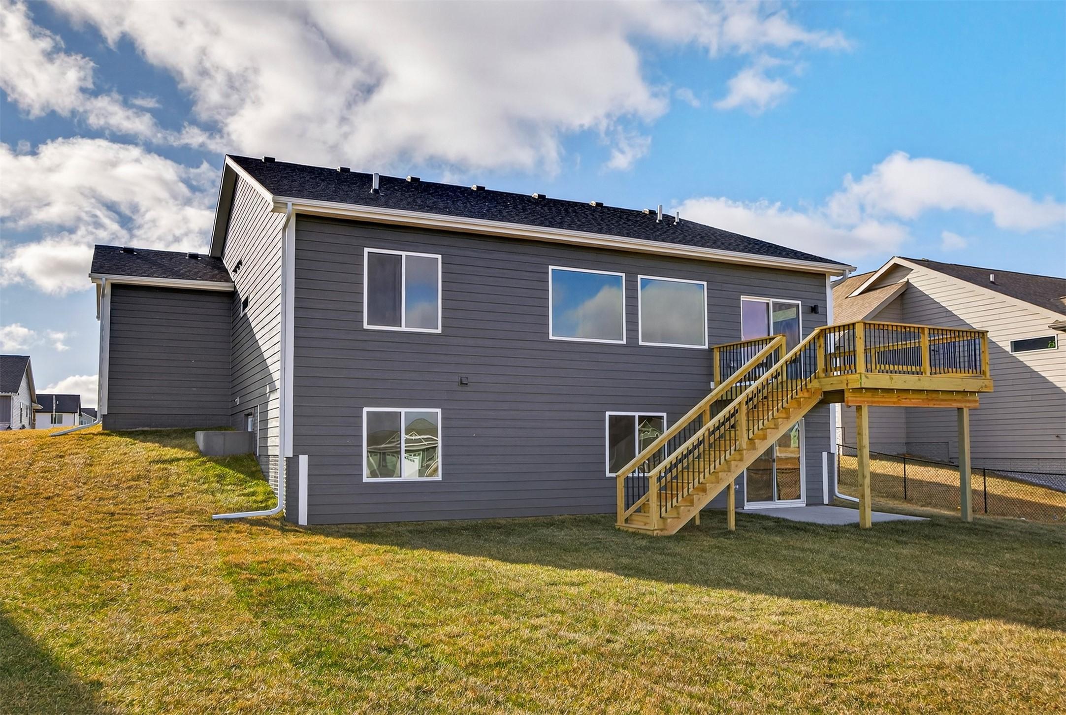 Huxley, Iowa, 50124, United States, 5 Bedrooms Bedrooms, ,3 BathroomsBathrooms,Residential,For Sale,2010436