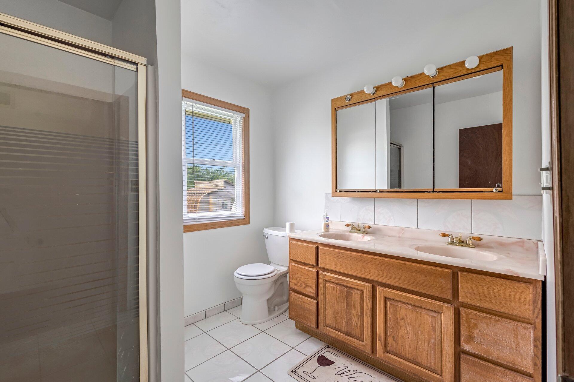 Milwaukee, Wisconsin, 53224, United States, 5 Bedrooms Bedrooms, ,4 BathroomsBathrooms,Residential,For Sale,1857409