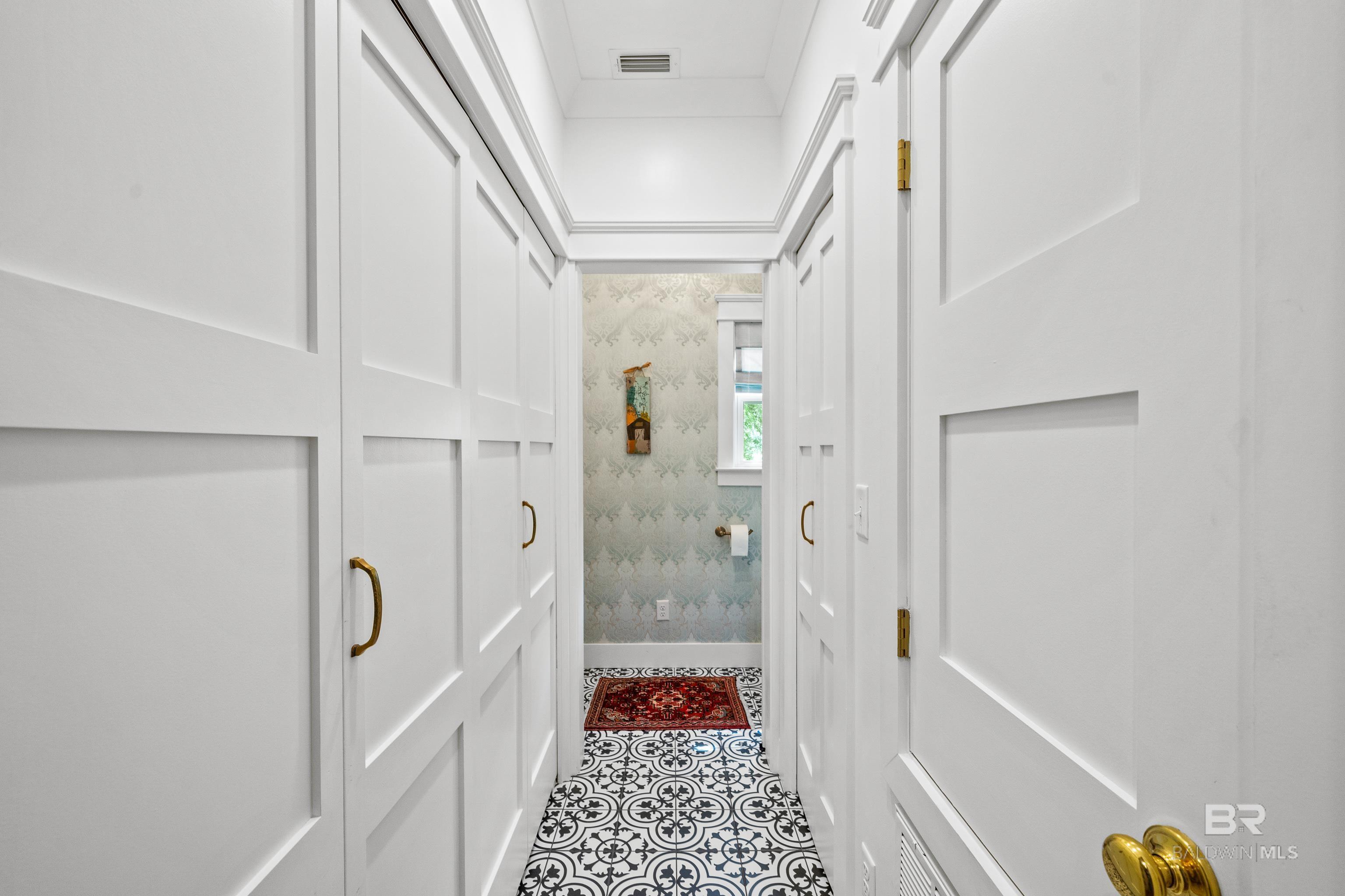 Fairhope, Alabama, 36532, United States, 3 Bedrooms Bedrooms, ,4 BathroomsBathrooms,Residential,For Sale,1805118