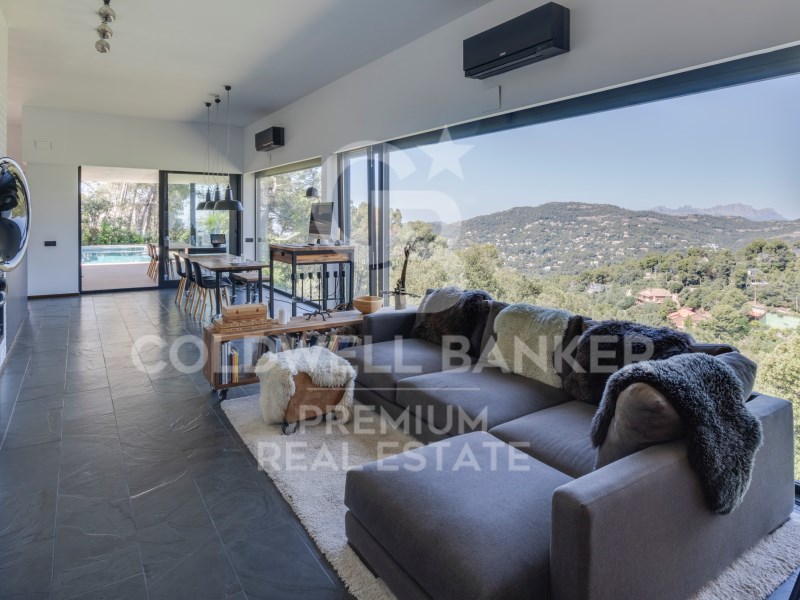 Matadepera, Catalonia, 08230, ES, 3 Bedrooms Bedrooms, ,2 BathroomsBathrooms,Residential,For Sale,1818850