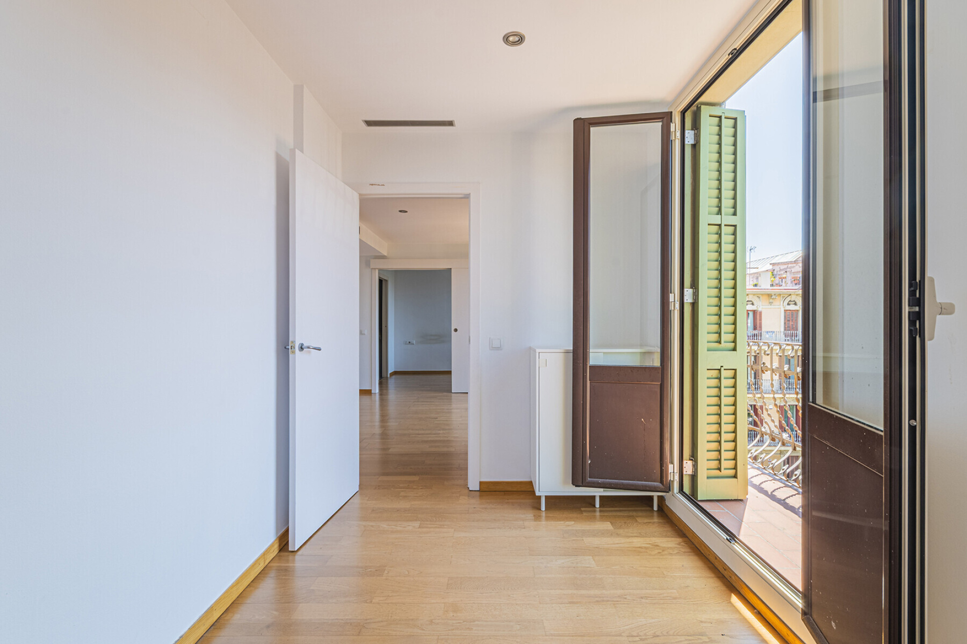  Bright top-floor apartment with a private terrace in Eixample - 物件實景