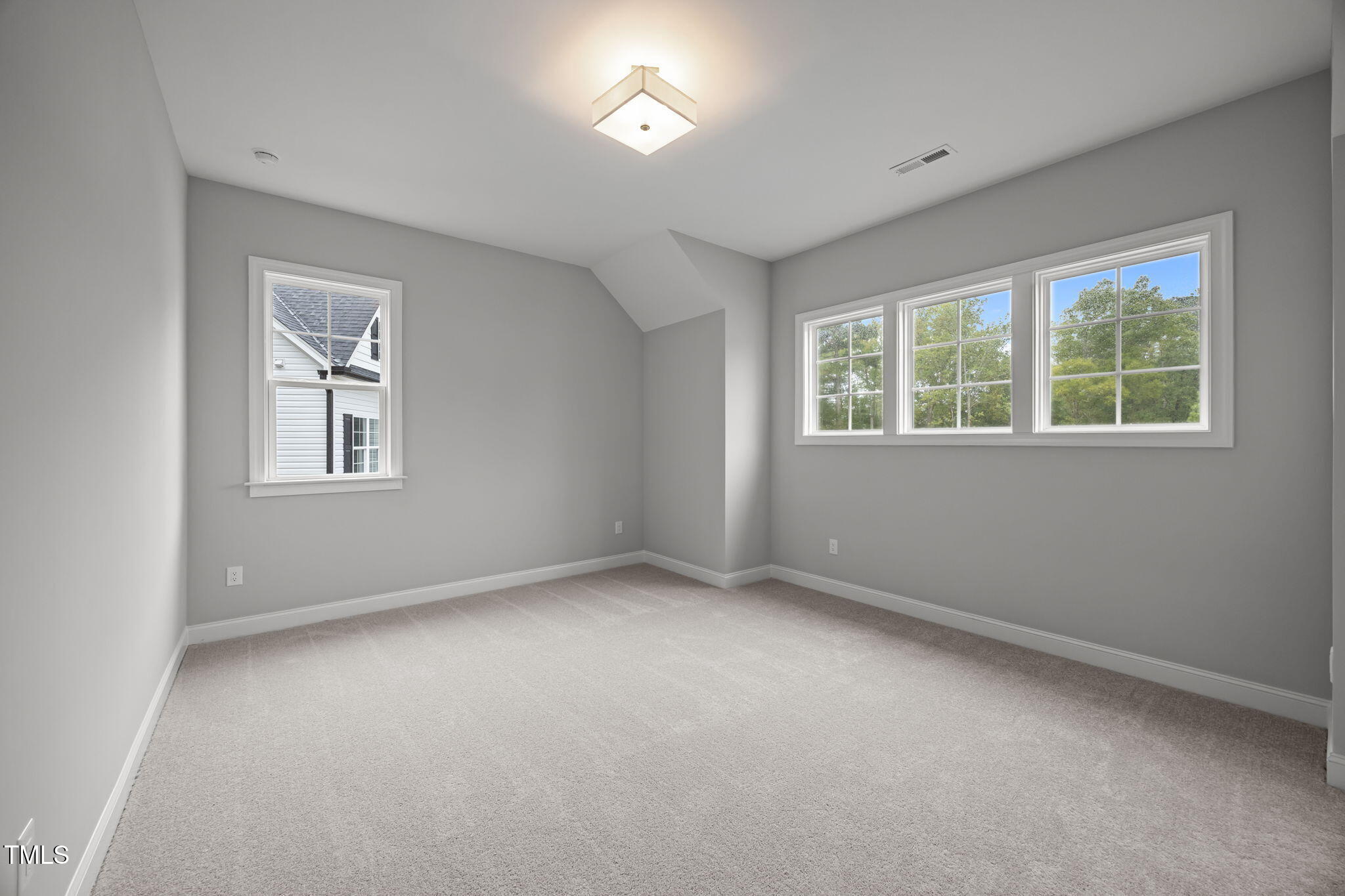 2625 Silver Gate Court, Wake Forest, North Carolina, 27587, United States, 4 Bedrooms Bedrooms, ,3 BathroomsBathrooms,Residential,For Sale,2625 Silver Gate Court,1668389