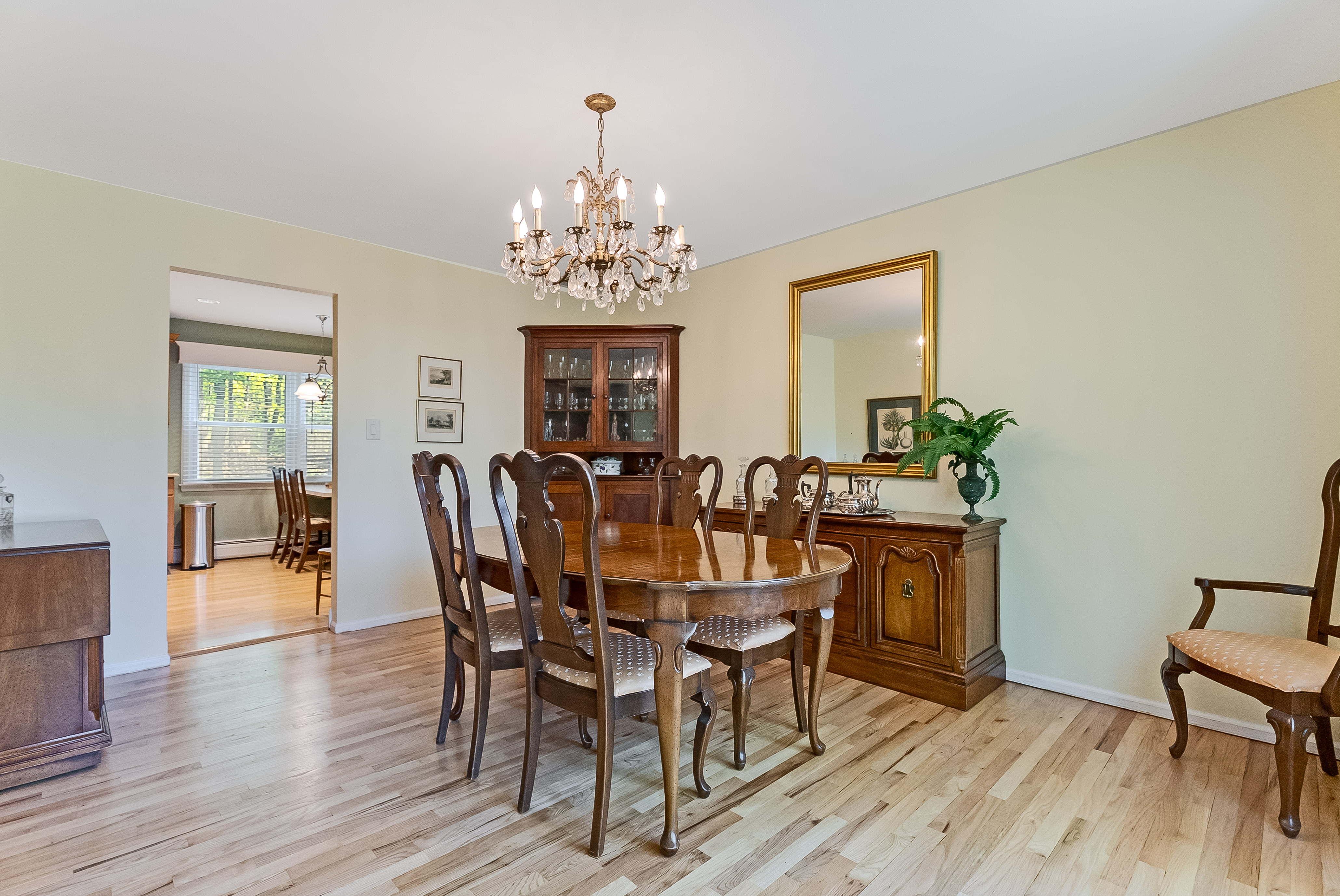  ?Powder Mill North? Warm Inviting Colonial Home - 物件實景