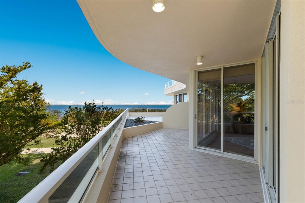 Longboat Key, Florida, 34228, United States, 2 Bedrooms Bedrooms, ,2 BathroomsBathrooms,Residential,For Sale,1991769