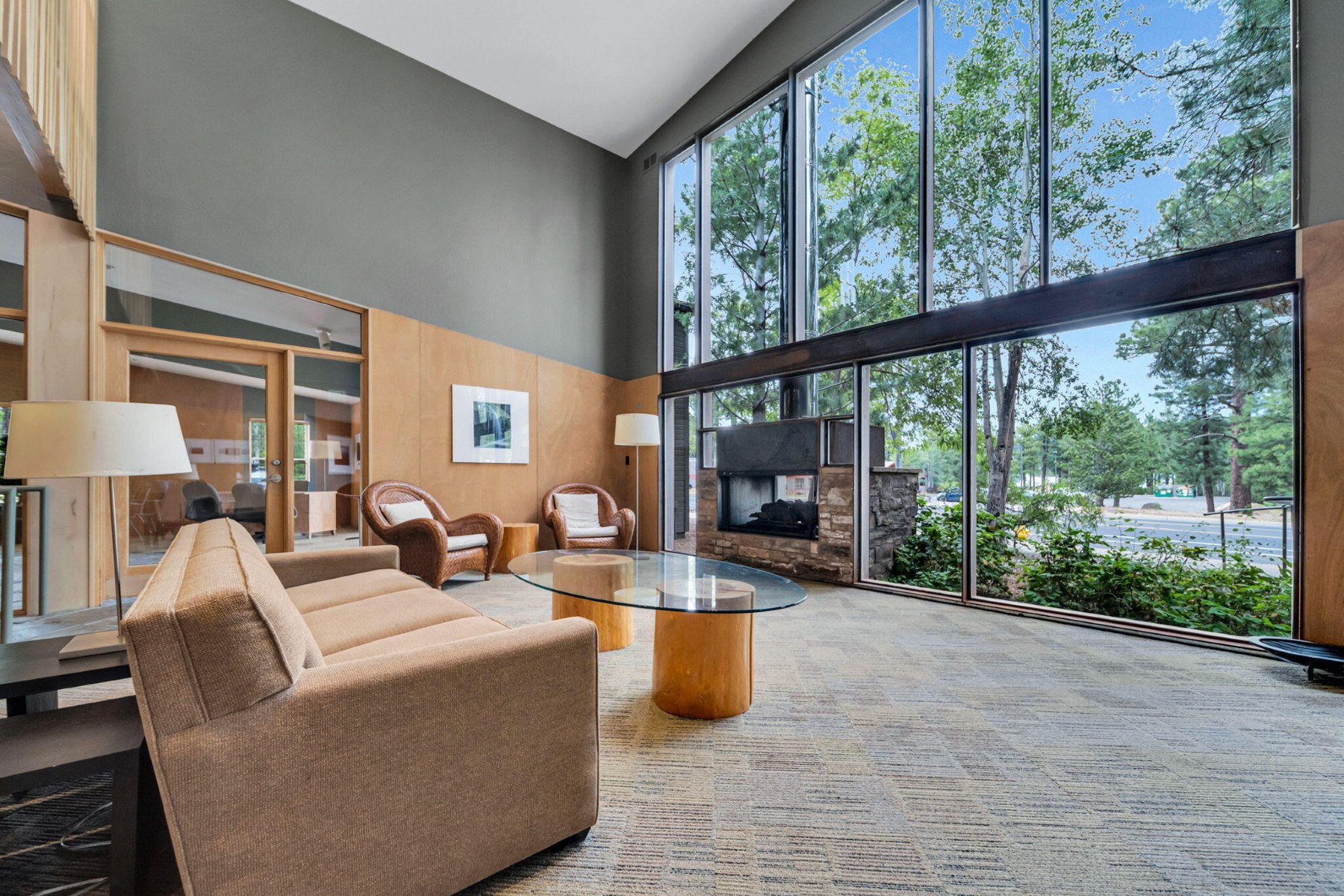 1385 W University Avenue ¦Flagstaff, AZ - 物件實景