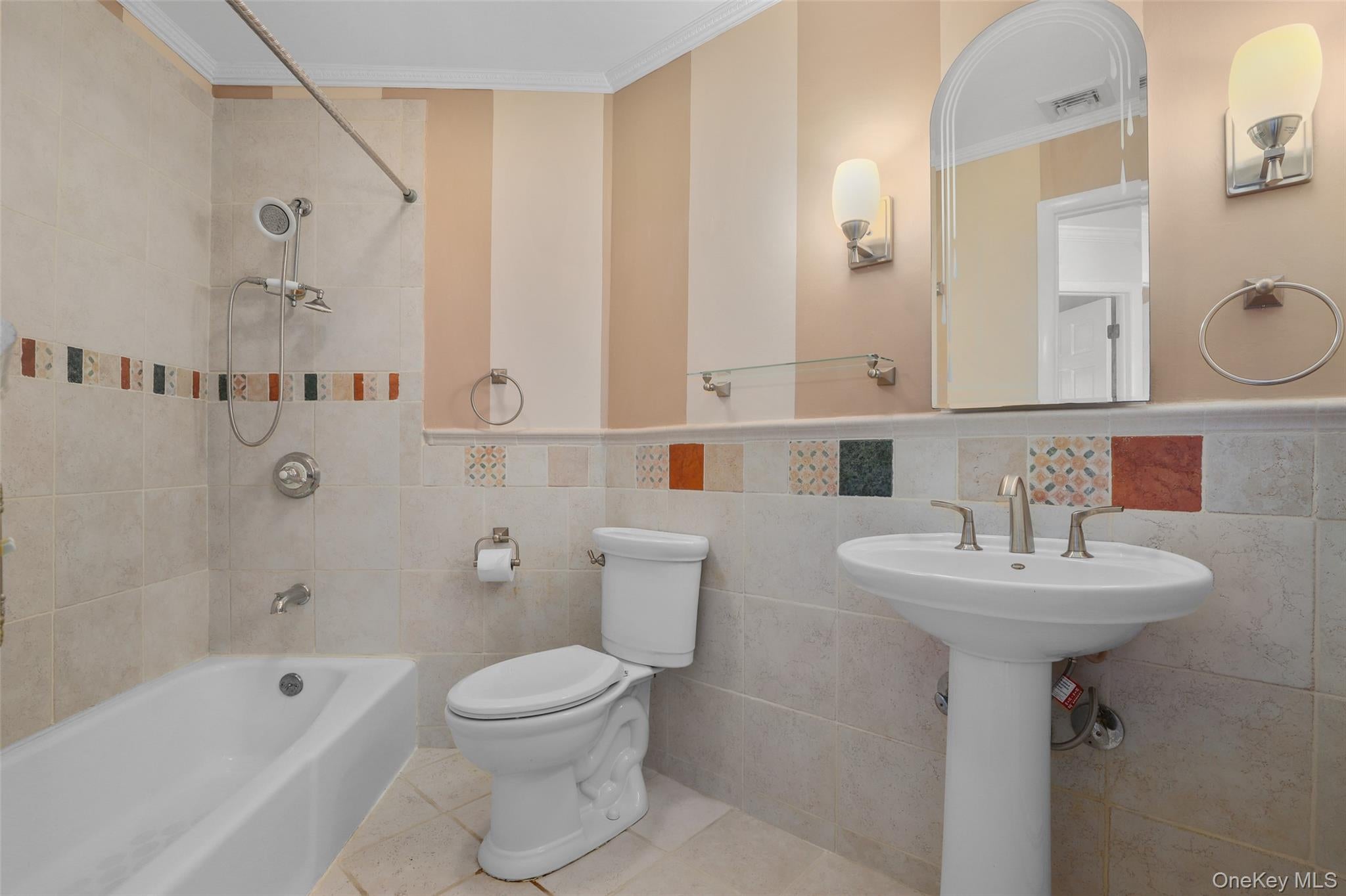 Verbank, New York, 12585, United States, 3 Bedrooms Bedrooms, ,4 BathroomsBathrooms,Residential,For Sale,1975434