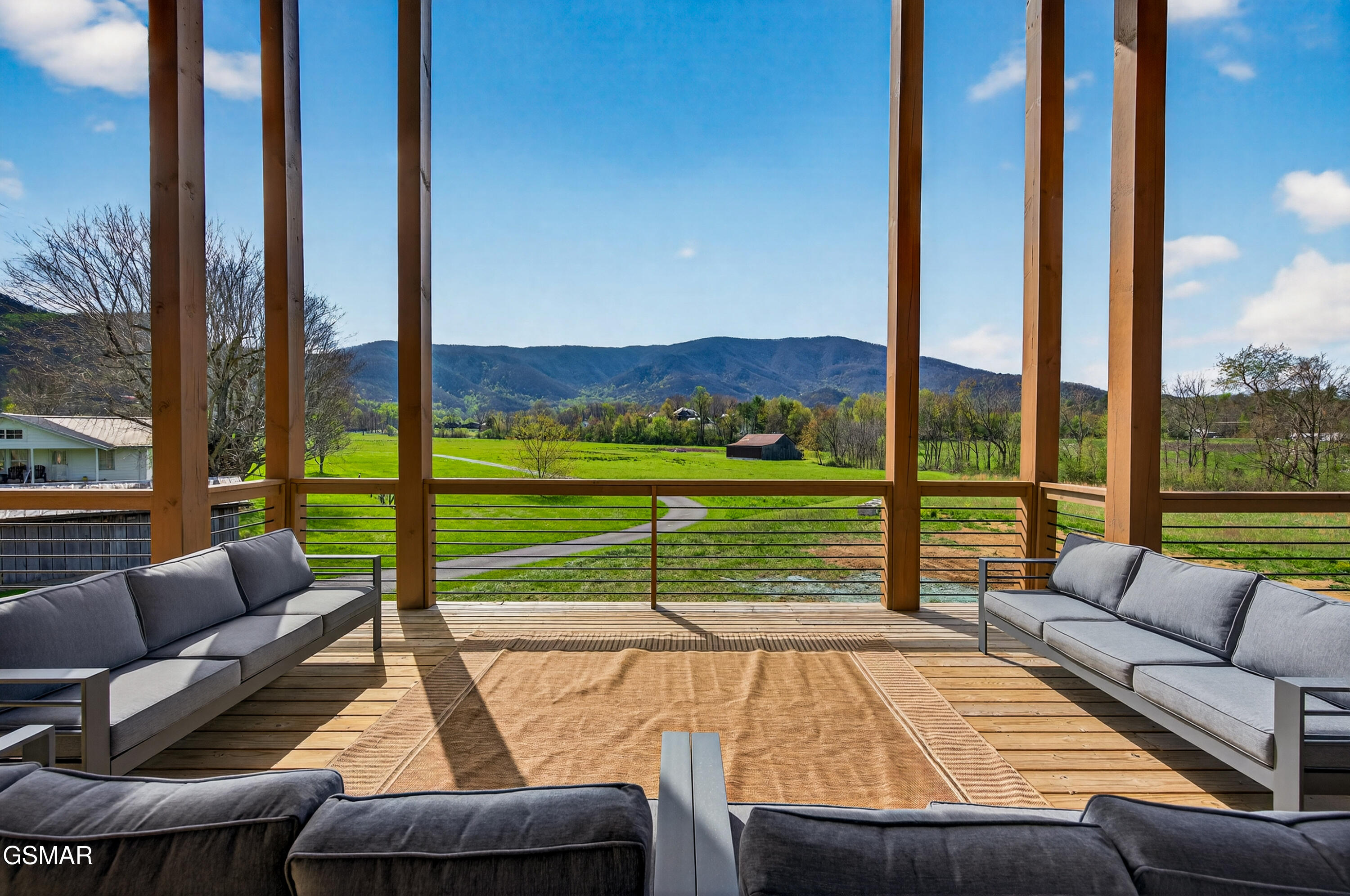 Sevierville, Tennessee, 37862, United States, 5 Bedrooms Bedrooms, ,7 BathroomsBathrooms,Residential,For Sale,2035739