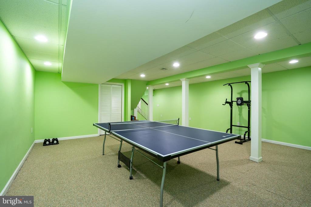 Princeton Junction, New Jersey, 08550, United States, 4 Bedrooms Bedrooms, ,3 BathroomsBathrooms,Residential,For Sale,1943905