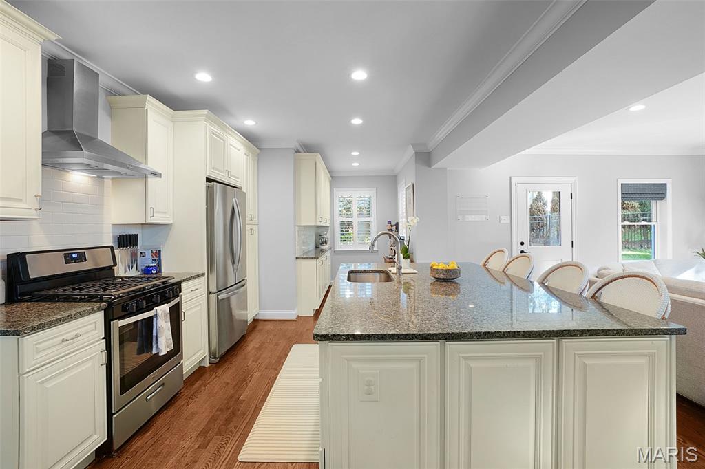 Warson Woods, Missouri, 63122, United States, 4 Bedrooms Bedrooms, ,3 BathroomsBathrooms,Residential,For Sale,1987966