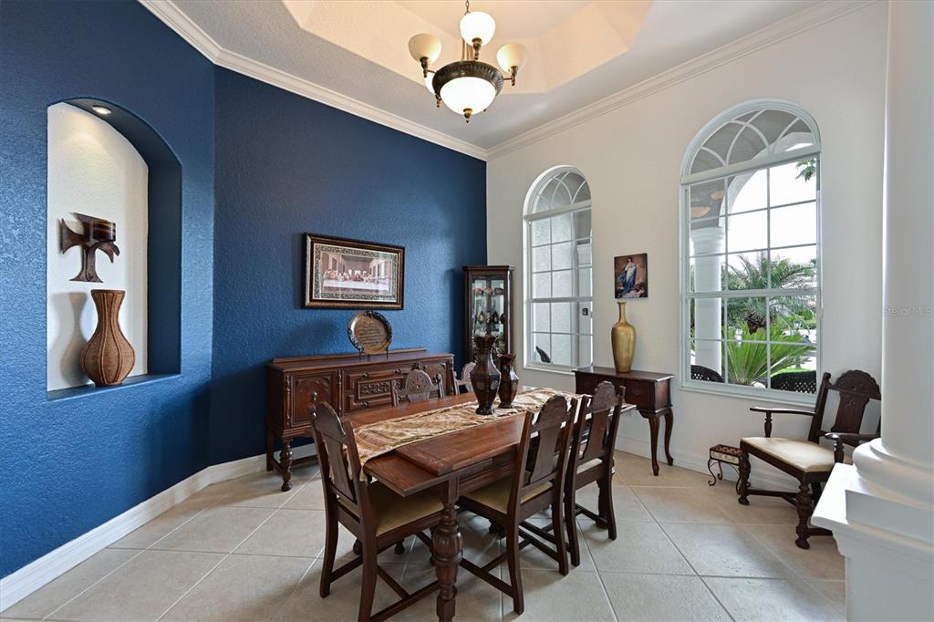 Bradenton, Florida, 34212, United States, 4 Bedrooms Bedrooms, ,3 BathroomsBathrooms,Residential,For Sale,1848553