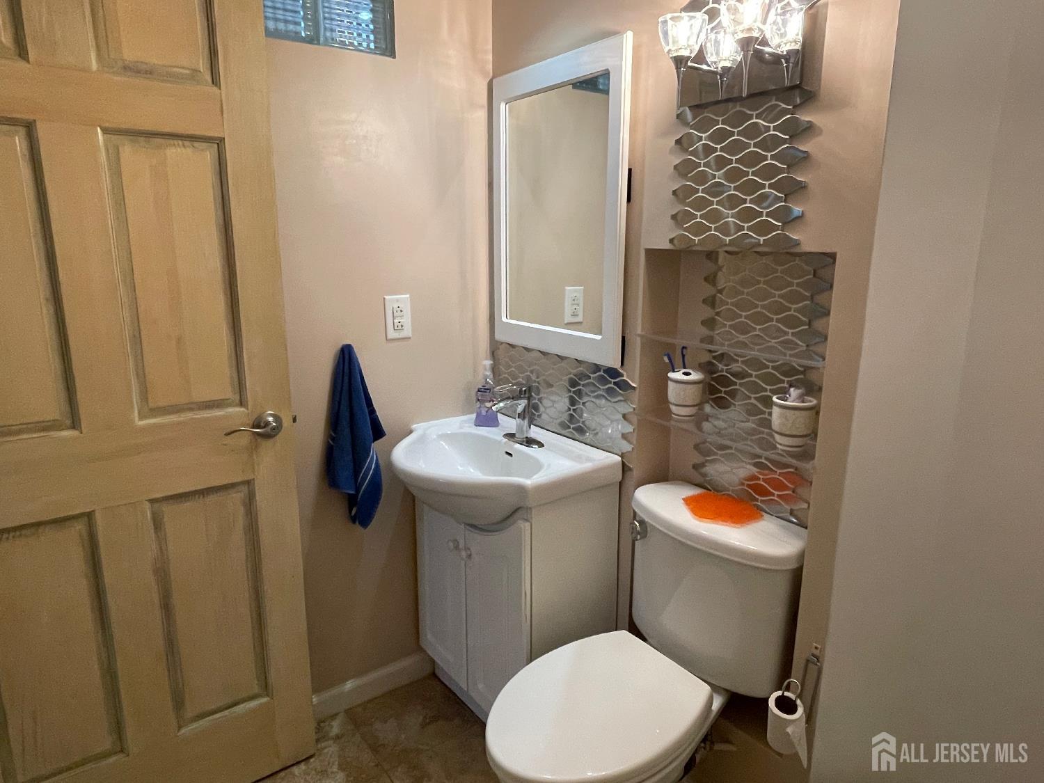 South Amboy, New Jersey, 08879, United States, 4 Bedrooms Bedrooms, ,3 BathroomsBathrooms,Residential,For Sale,1829503
