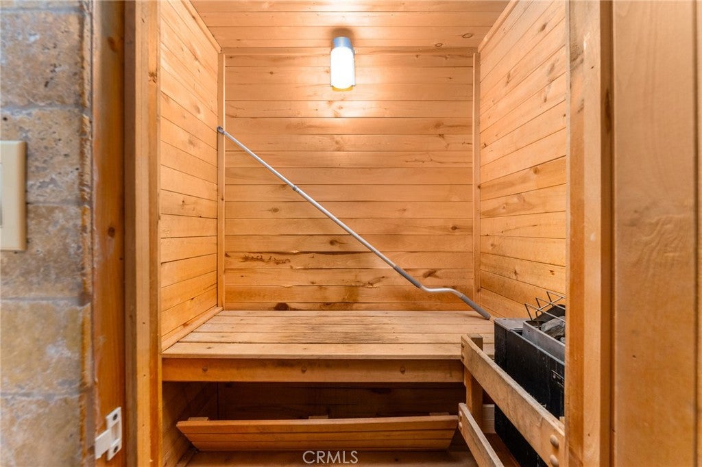 Redlands, California, 92373, United States, 4 Bedrooms Bedrooms, ,4 BathroomsBathrooms,Residential,For Sale,1995131