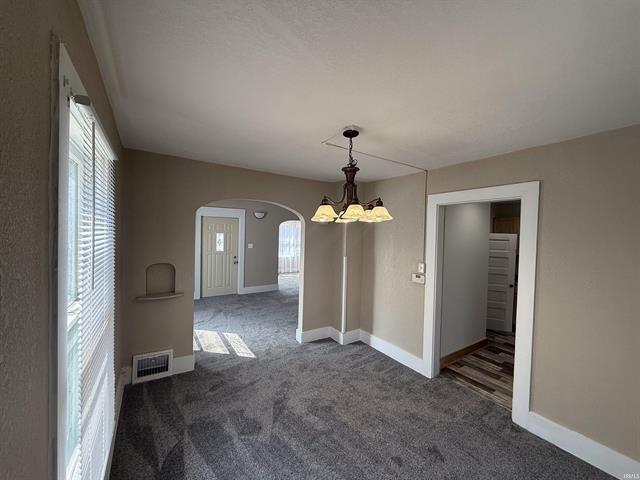Huntington, Indiana, 46750, United States, 3 Bedrooms Bedrooms, ,2 BathroomsBathrooms,Residential,For Sale,1942917