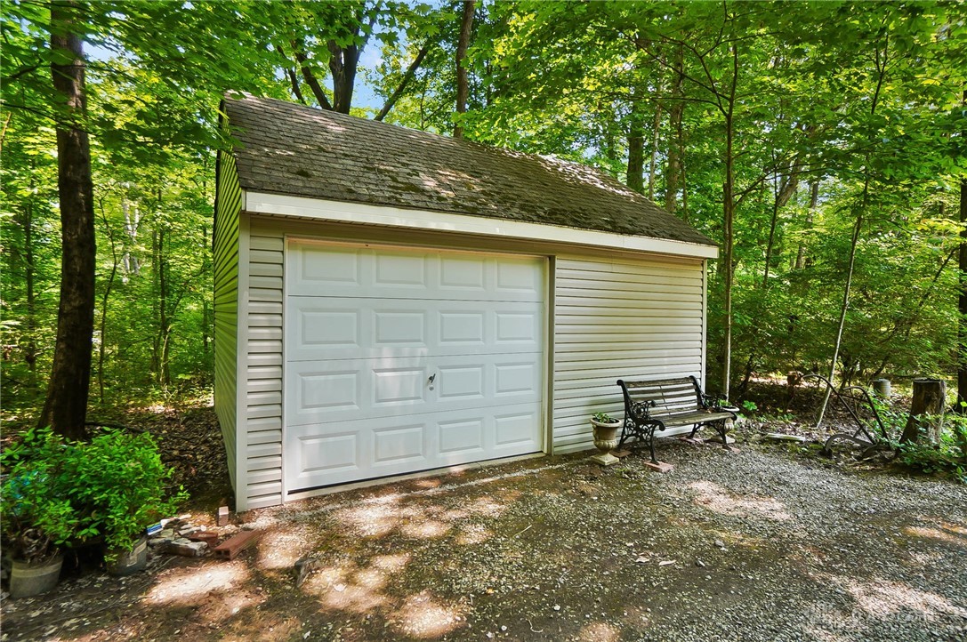 Lebanon, Ohio, 45036, United States, 3 Bedrooms Bedrooms, ,3 BathroomsBathrooms,Residential,For Sale,1848535