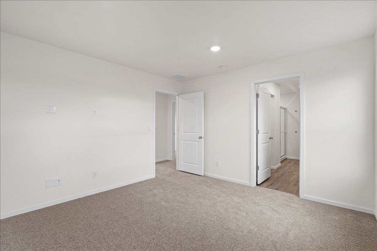 Deer Park, Washington, 99006, United States, 5 Bedrooms Bedrooms, ,2 BathroomsBathrooms,Residential,For Sale,1956687