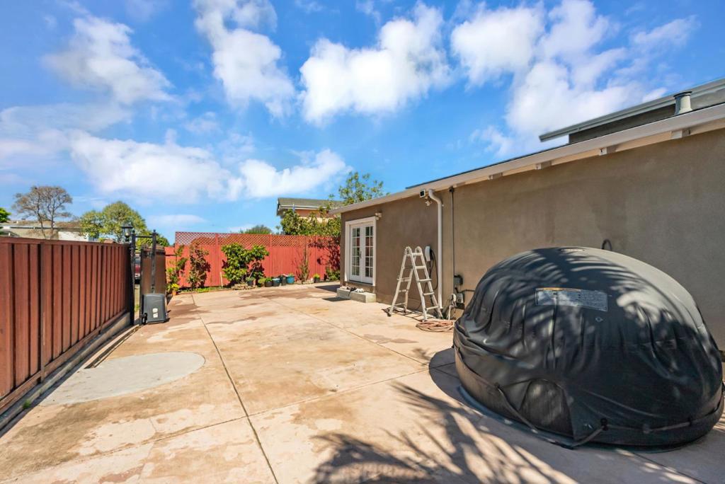 Union City, California, 94587, United States, 3 Bedrooms Bedrooms, ,3 BathroomsBathrooms,Residential,For Sale,1792718