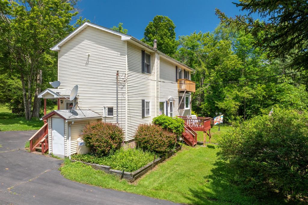 Fremont Center, New York, 12736, United States, 3 Bedrooms Bedrooms, ,1 BathroomBathrooms,Residential,For Sale,1984305