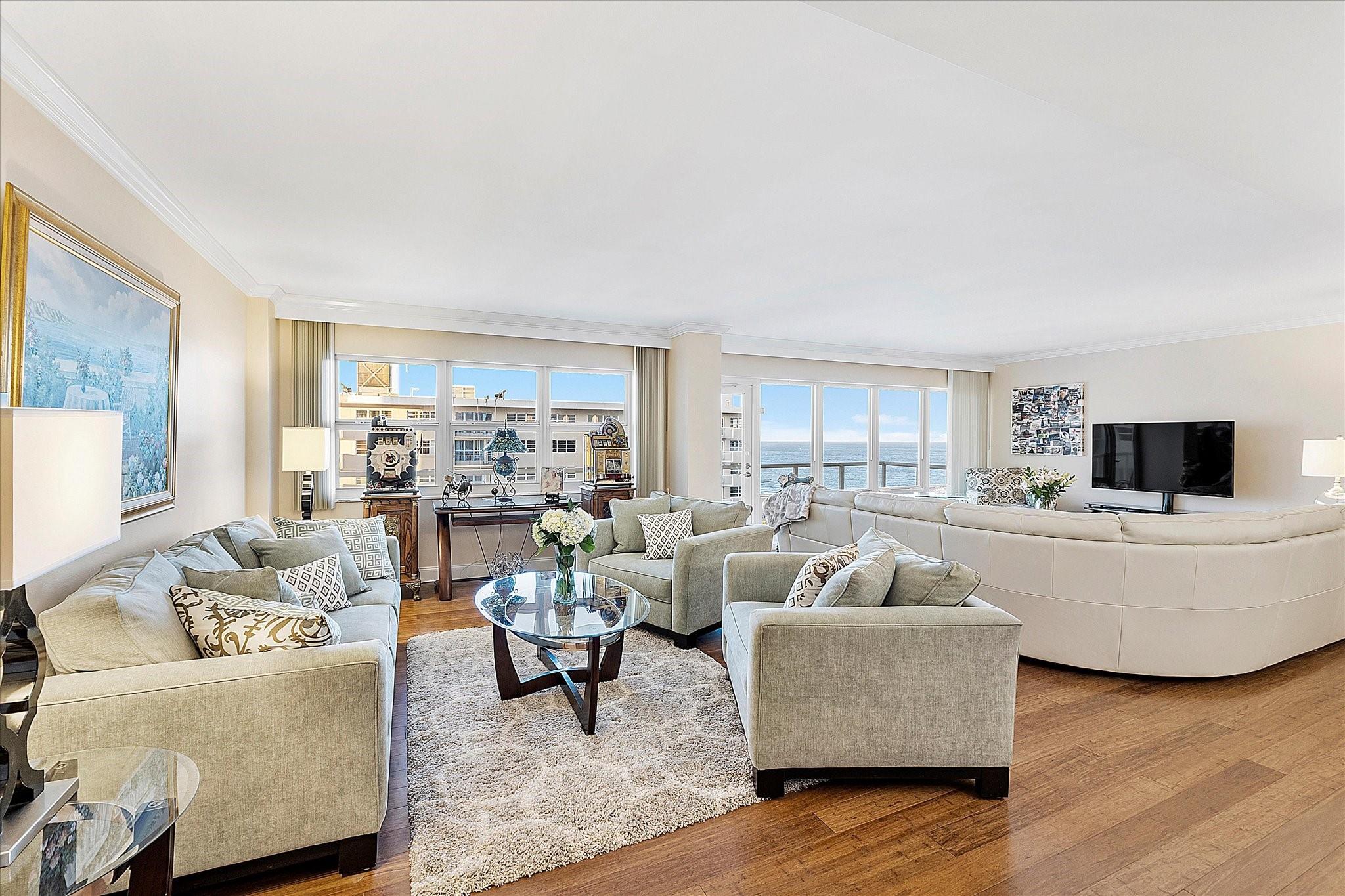 Pompano Beach, Florida, 33062, United States, 2 Bedrooms Bedrooms, ,2 BathroomsBathrooms,Residential,For Sale,1974558