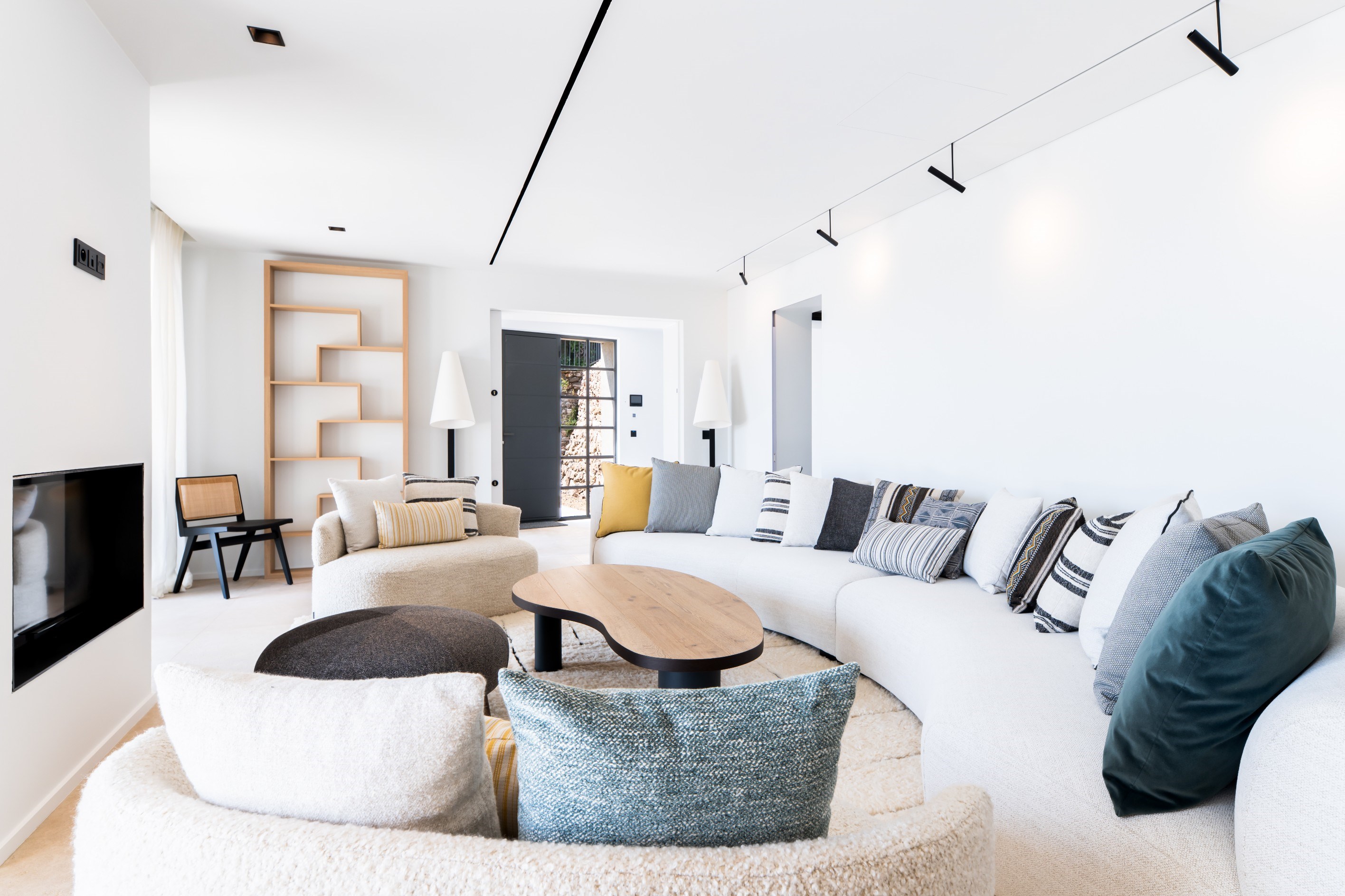  Contemporary bastide with open views and glimpse of the sea walking distance to… - 物件實景
