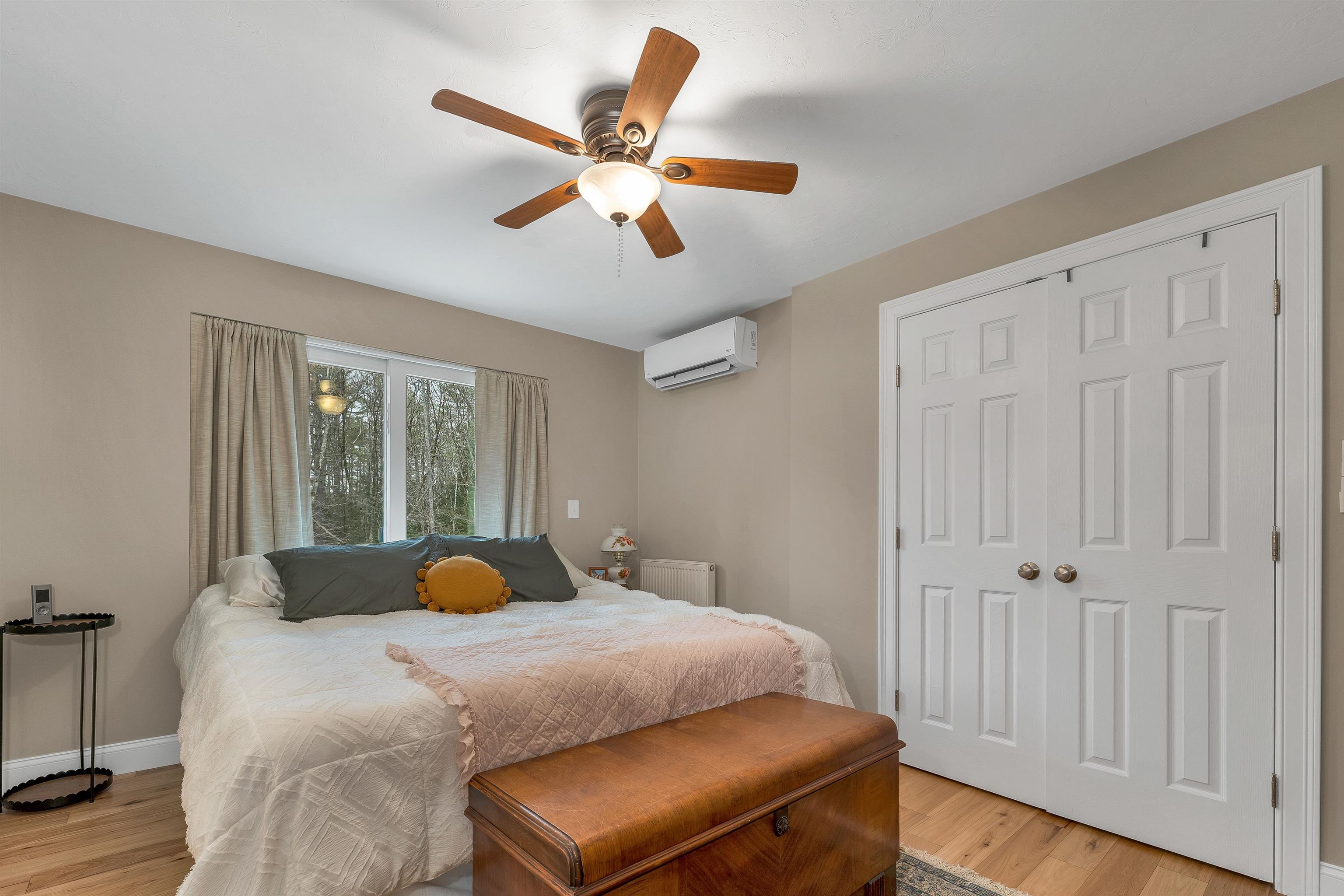 Meredith, New Hampshire, 03253, United States, 4 Bedrooms Bedrooms, ,2 BathroomsBathrooms,Residential,For Sale,1998295