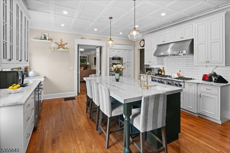 Montgomery Twp., New Jersey, 08540, United States, 6 Bedrooms Bedrooms, ,6 BathroomsBathrooms,Residential,For Sale,1847578