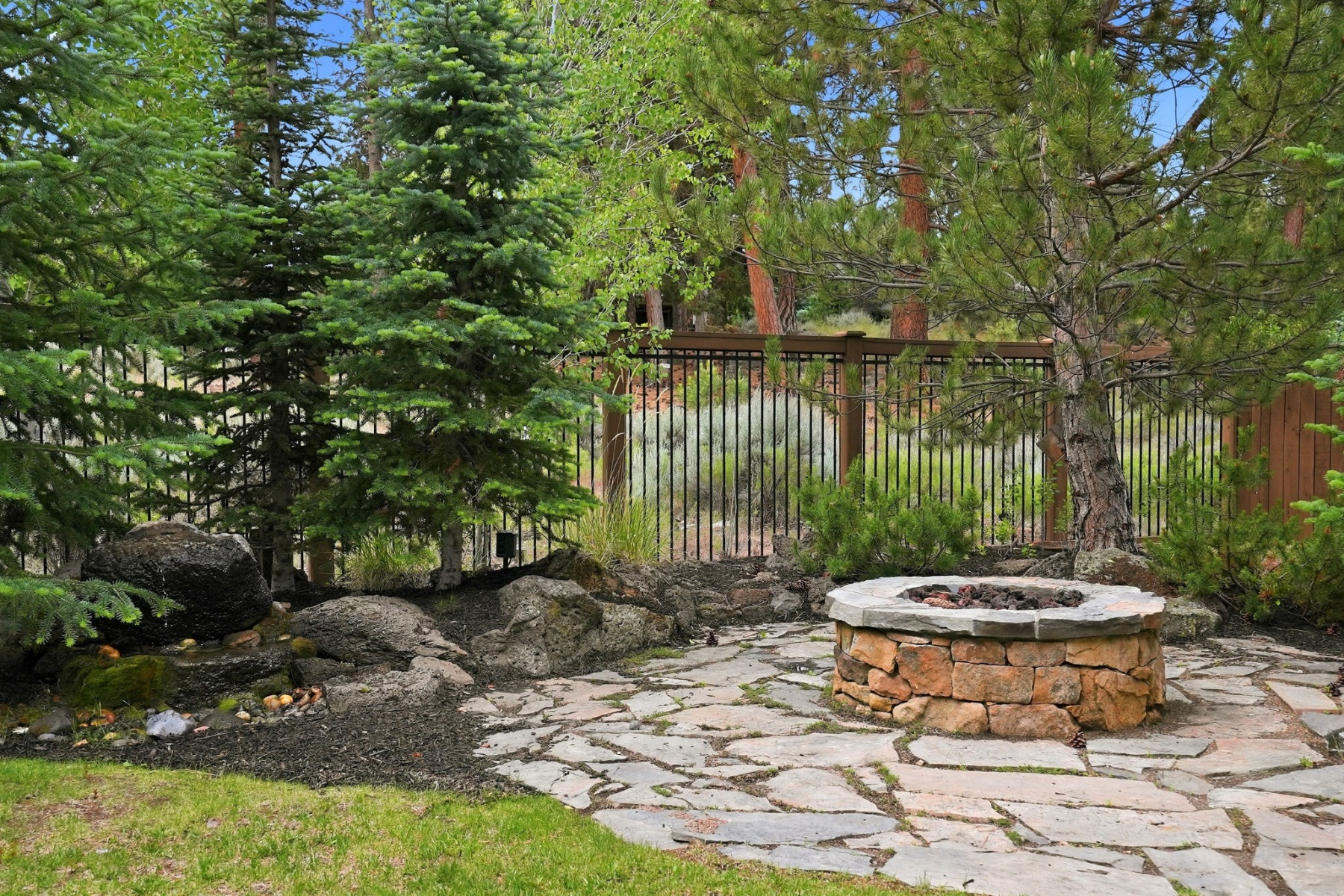  20861 Tamar Lane Bend, OR 97702 - 物件實景