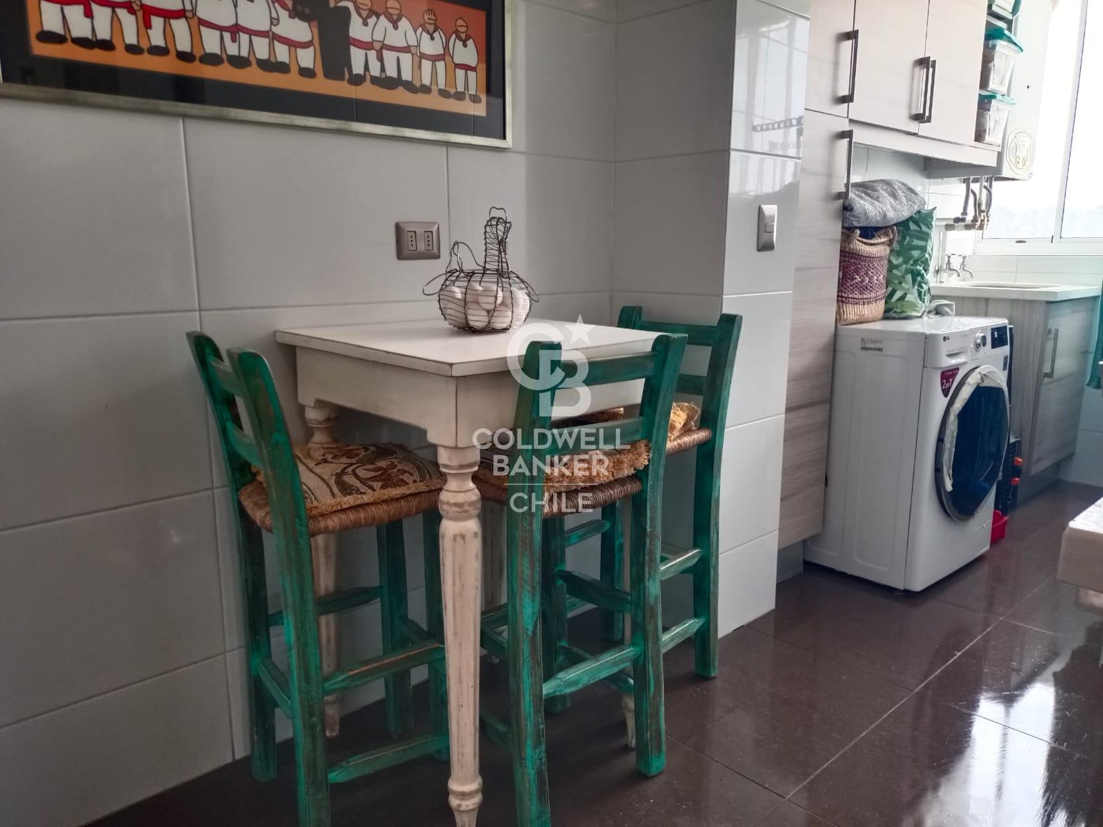 Viña Del Mar, Chile, 3 Bedrooms Bedrooms, ,2 BathroomsBathrooms,Residential,For Sale,1919846