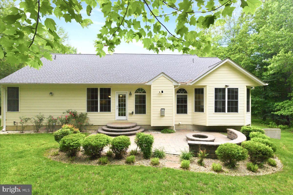 Hughesville, Maryland, 20637, United States, 3 Bedrooms Bedrooms, ,2 BathroomsBathrooms,Residential,For Sale,2049068