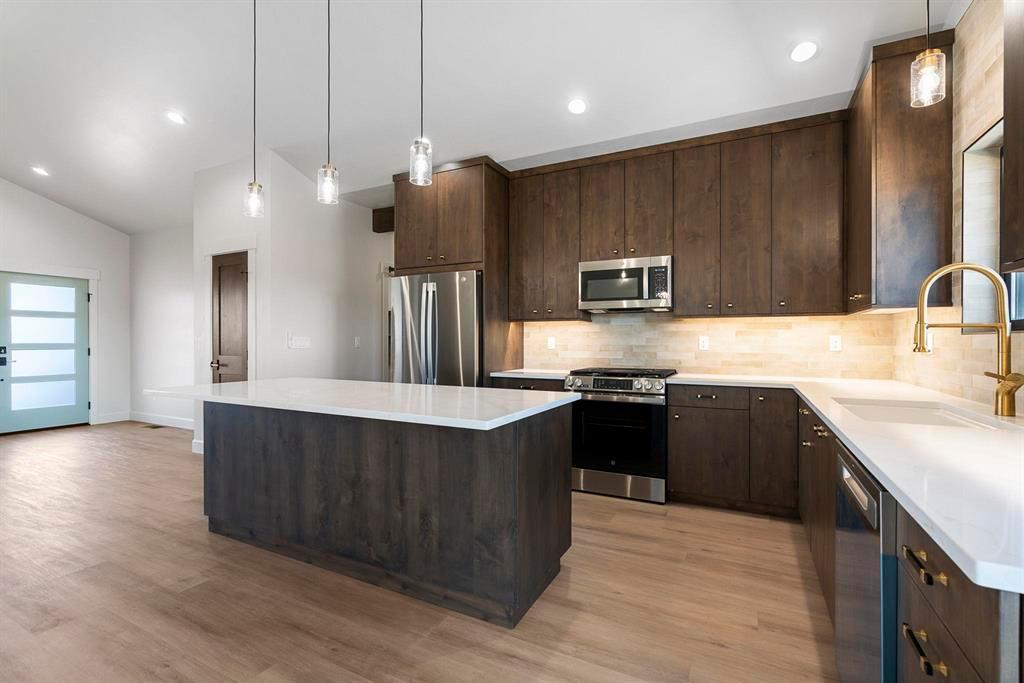 Durango, Colorado, 81303, United States, 3 Bedrooms Bedrooms, ,2 BathroomsBathrooms,Residential,For Sale,1895691