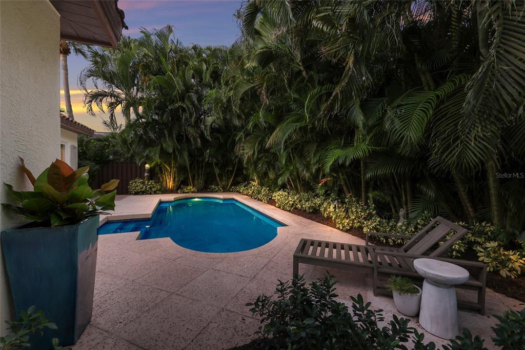 Sarasota, Florida, 34234, United States, 3 Bedrooms Bedrooms, ,3 BathroomsBathrooms,Residential,For Sale,1989538