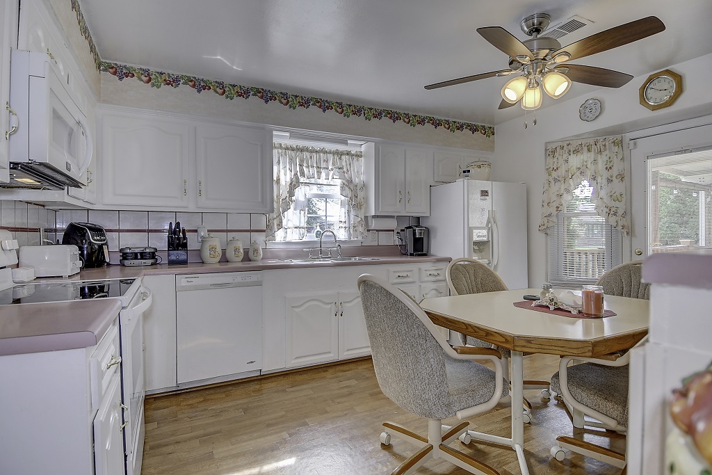 Norfolk, Virginia, 23502, United States, 4 Bedrooms Bedrooms, ,4 BathroomsBathrooms,Residential,For Sale,1974542