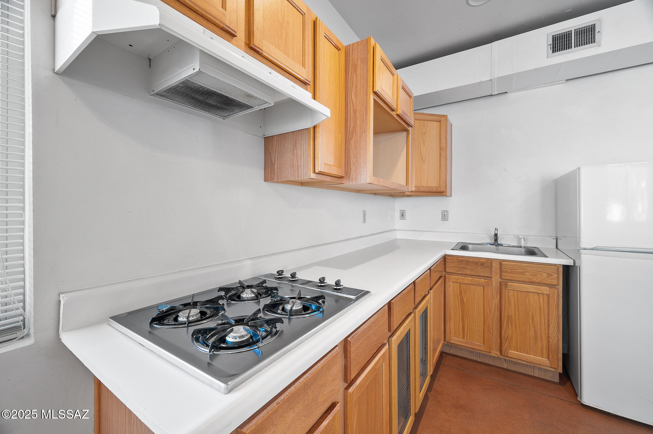 Tucson, Arizona, 85716, United States, 4 Bedrooms Bedrooms, ,4 BathroomsBathrooms,Residential,For Sale,1994782