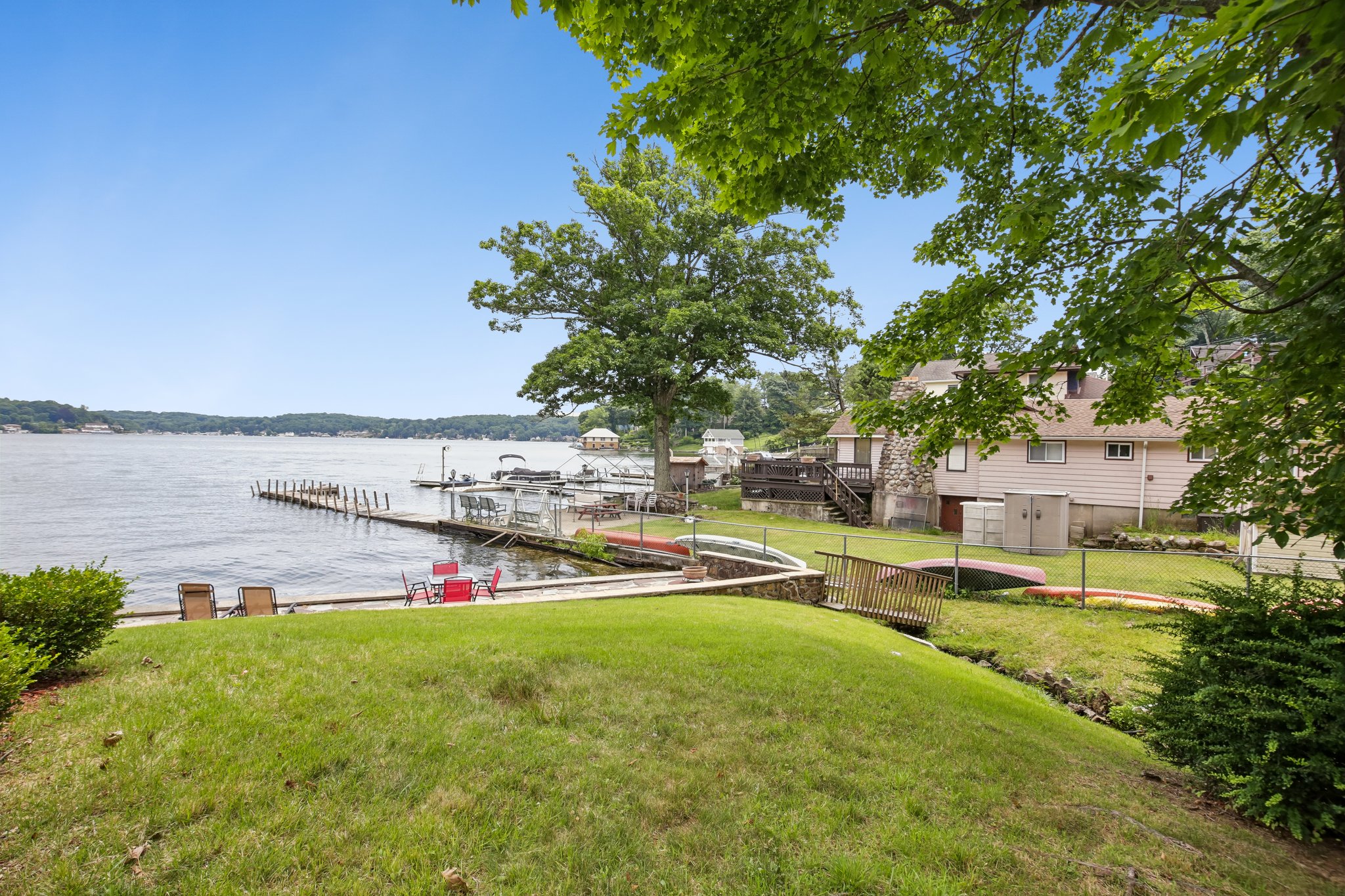  19 & 21 Lakeland Drive, Hopatcong, NJ 07843 - 物件實景