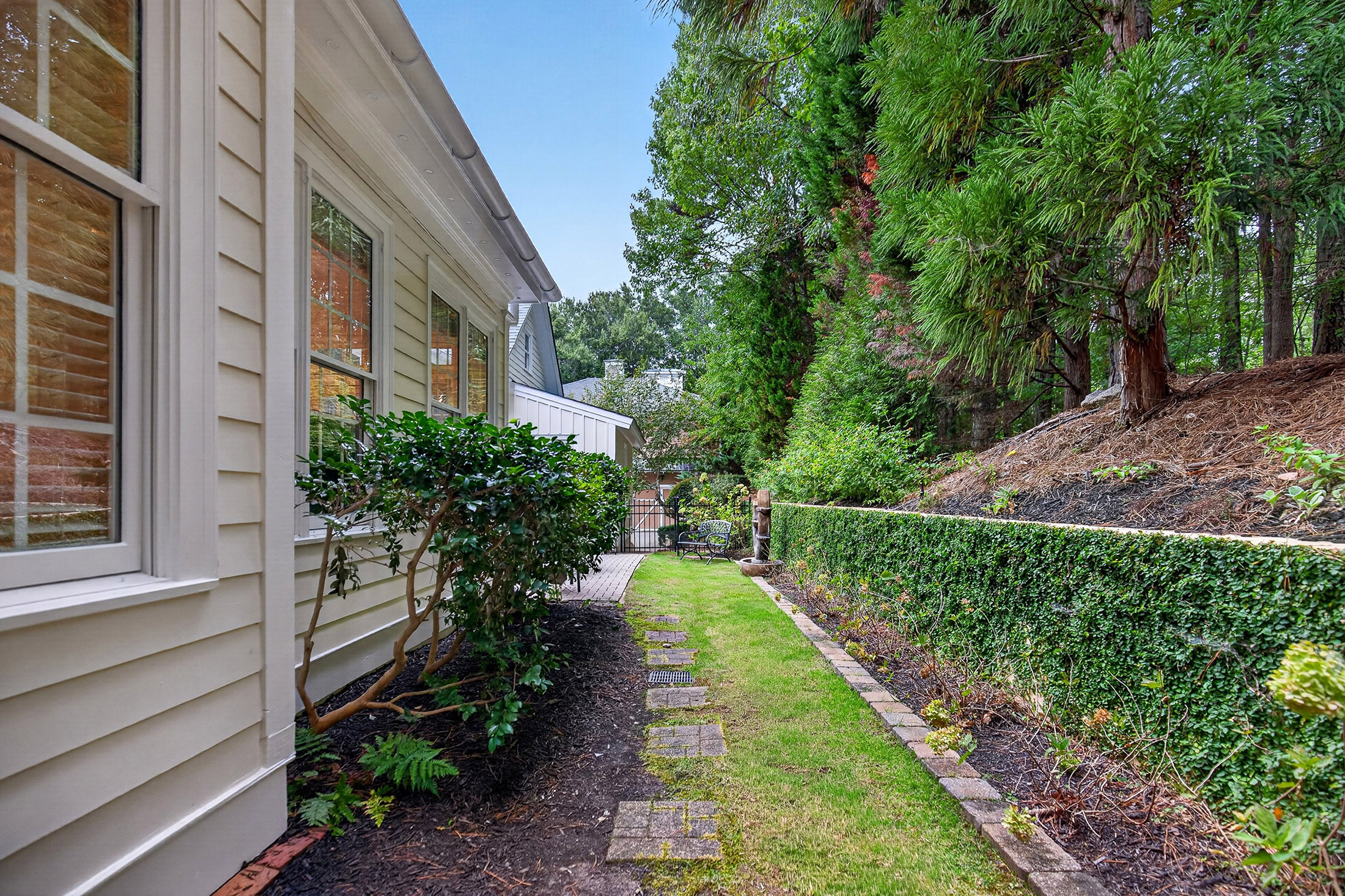  Lovely Home on Large Parkside Estate Lot in Beautiful North Cove - 物件實景