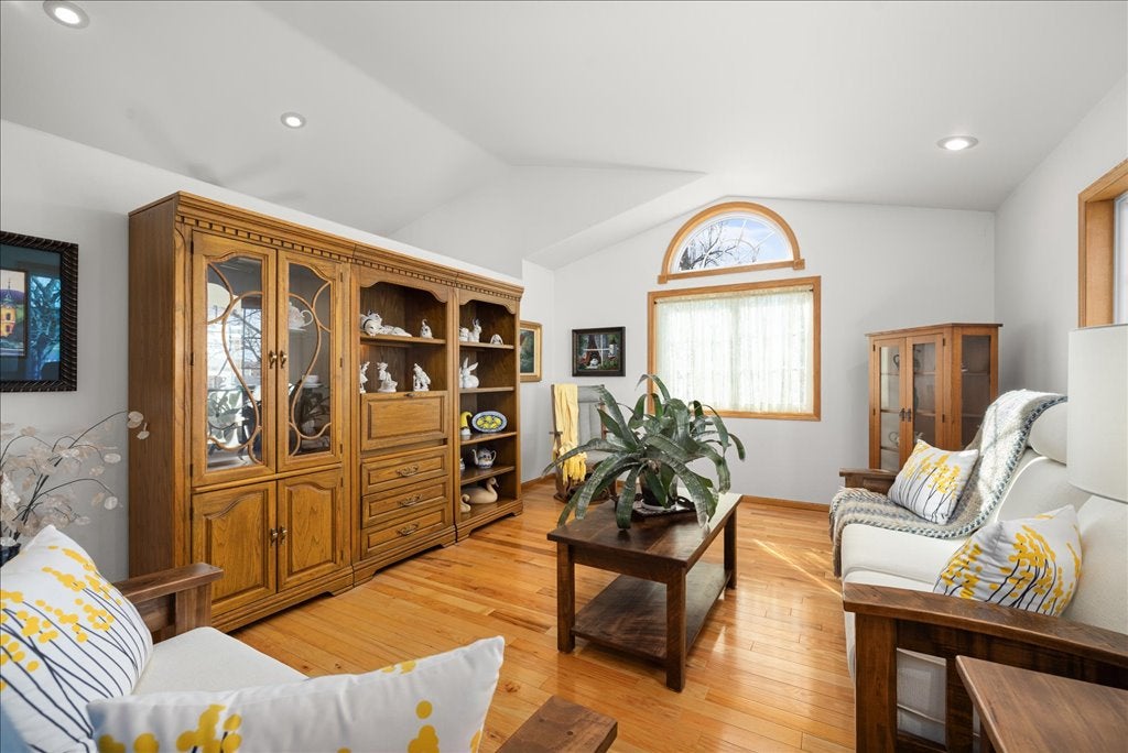Billings, Montana, 59106, United States, 4 Bedrooms Bedrooms, ,3 BathroomsBathrooms,Residential,For Sale,2048330