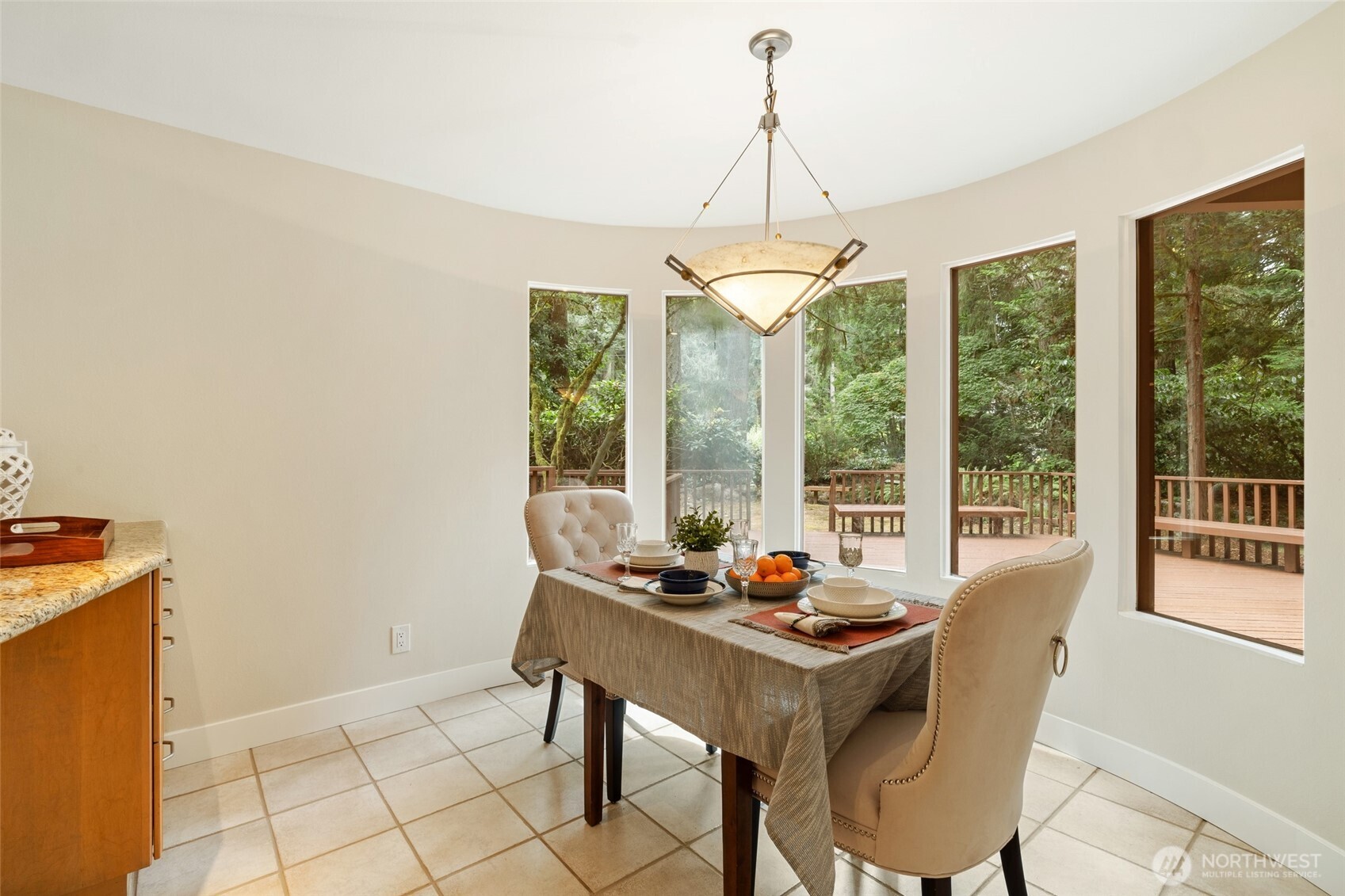 Bellevue, Washington, 98005, United States, 4 Bedrooms Bedrooms, ,4 BathroomsBathrooms,Residential,For Sale,1898840